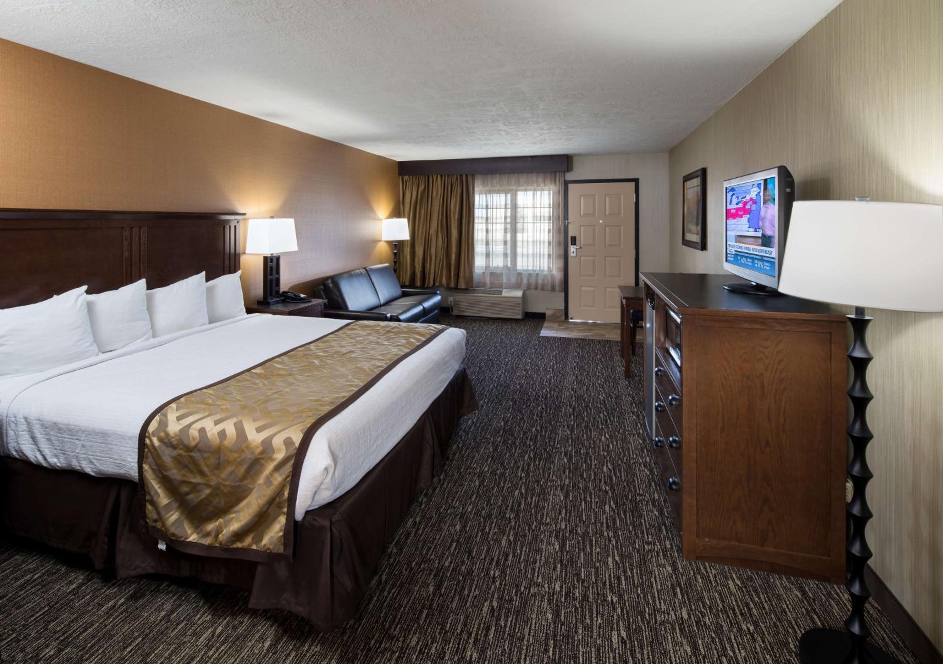Executive King Room - Non-Smoking