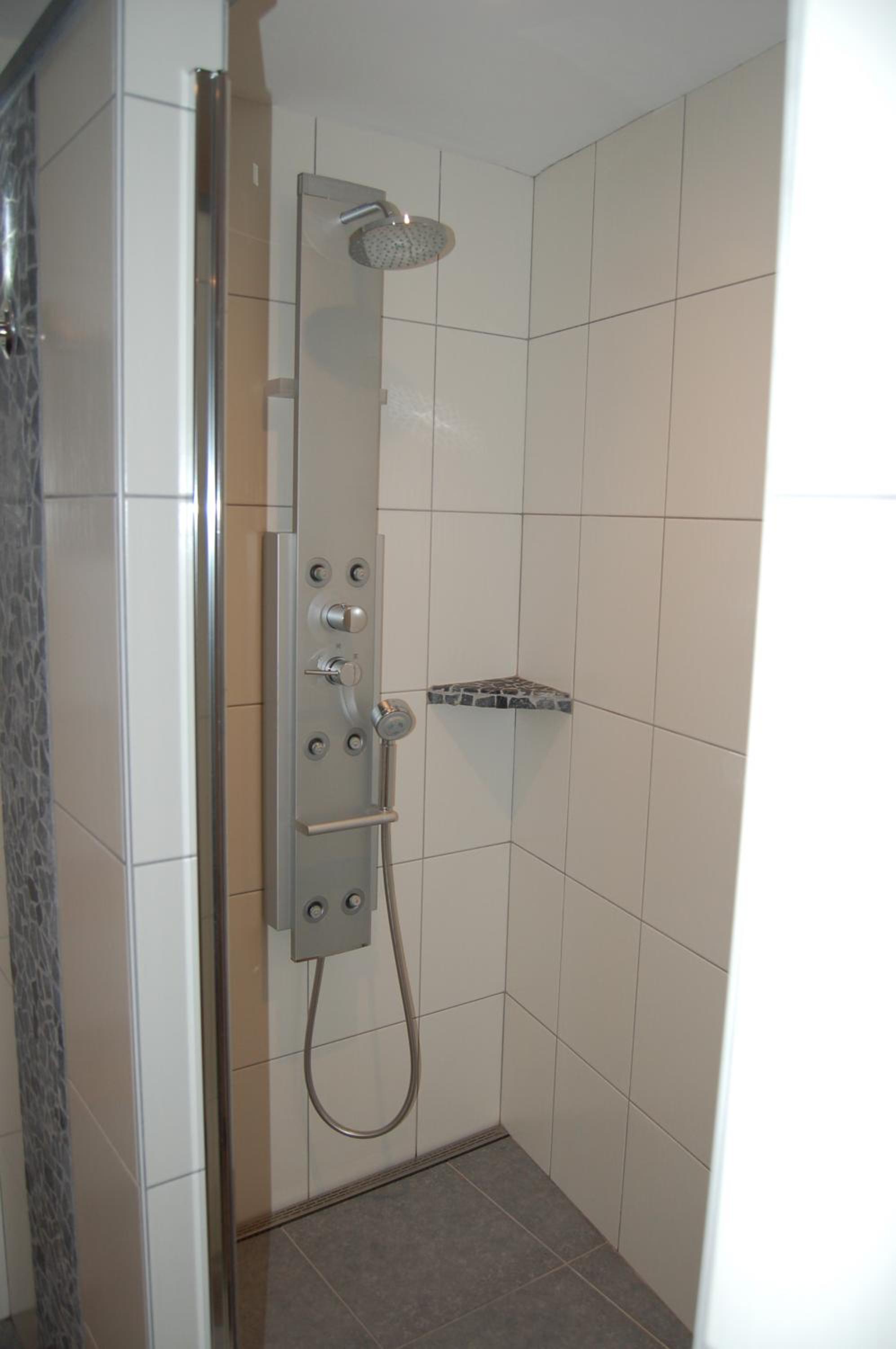 Suite with Spa Bath photo 3