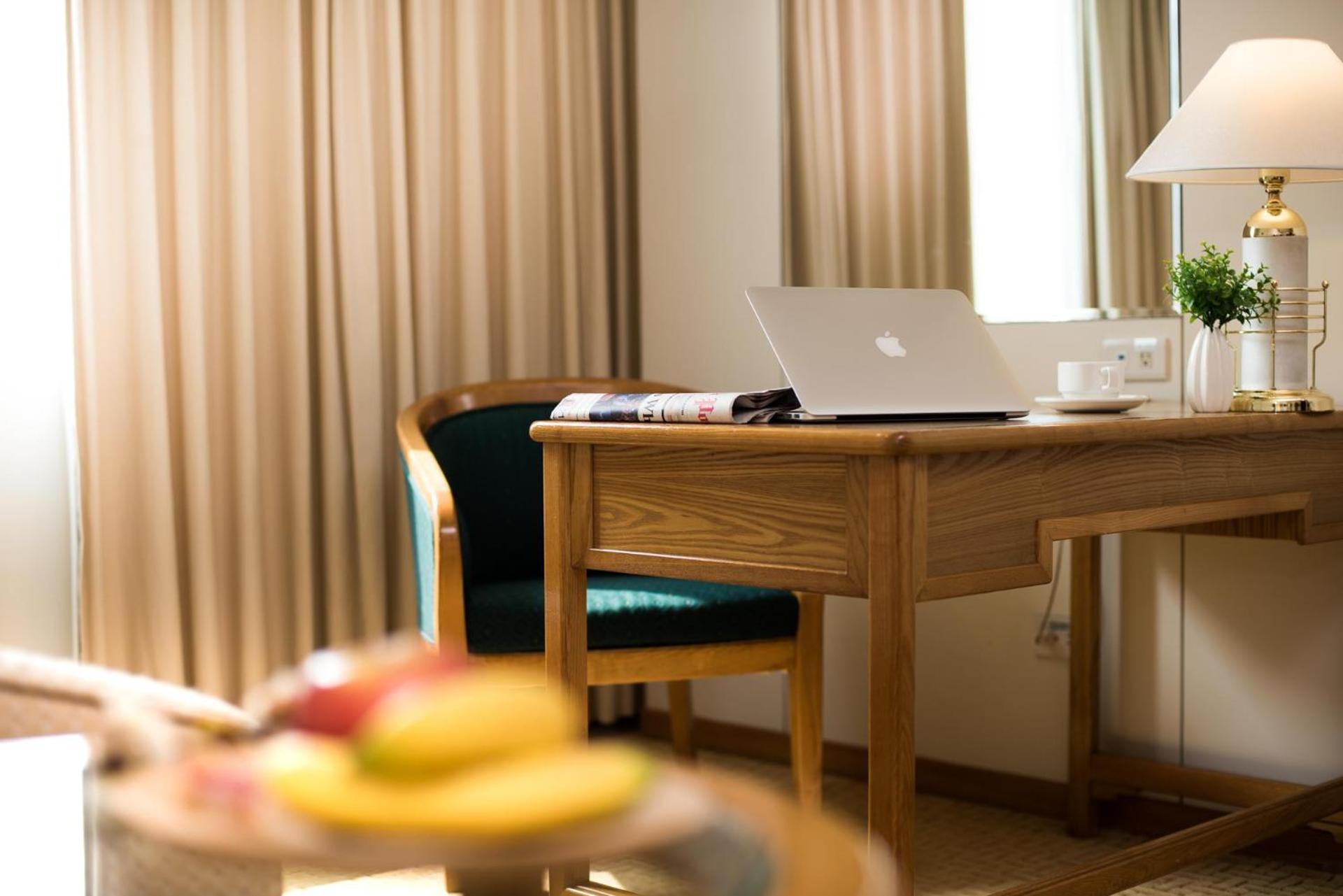 Grand Room photo 2