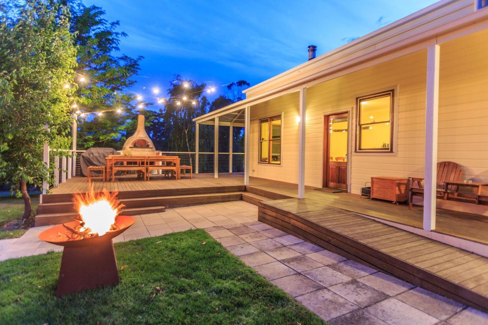 Four-Bedroom House photo 2