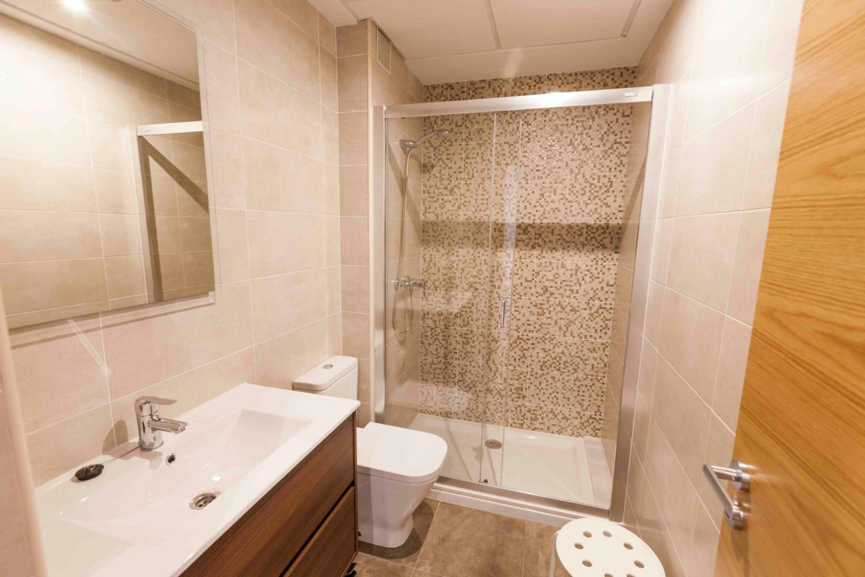 Standard Apartment - Photo 5