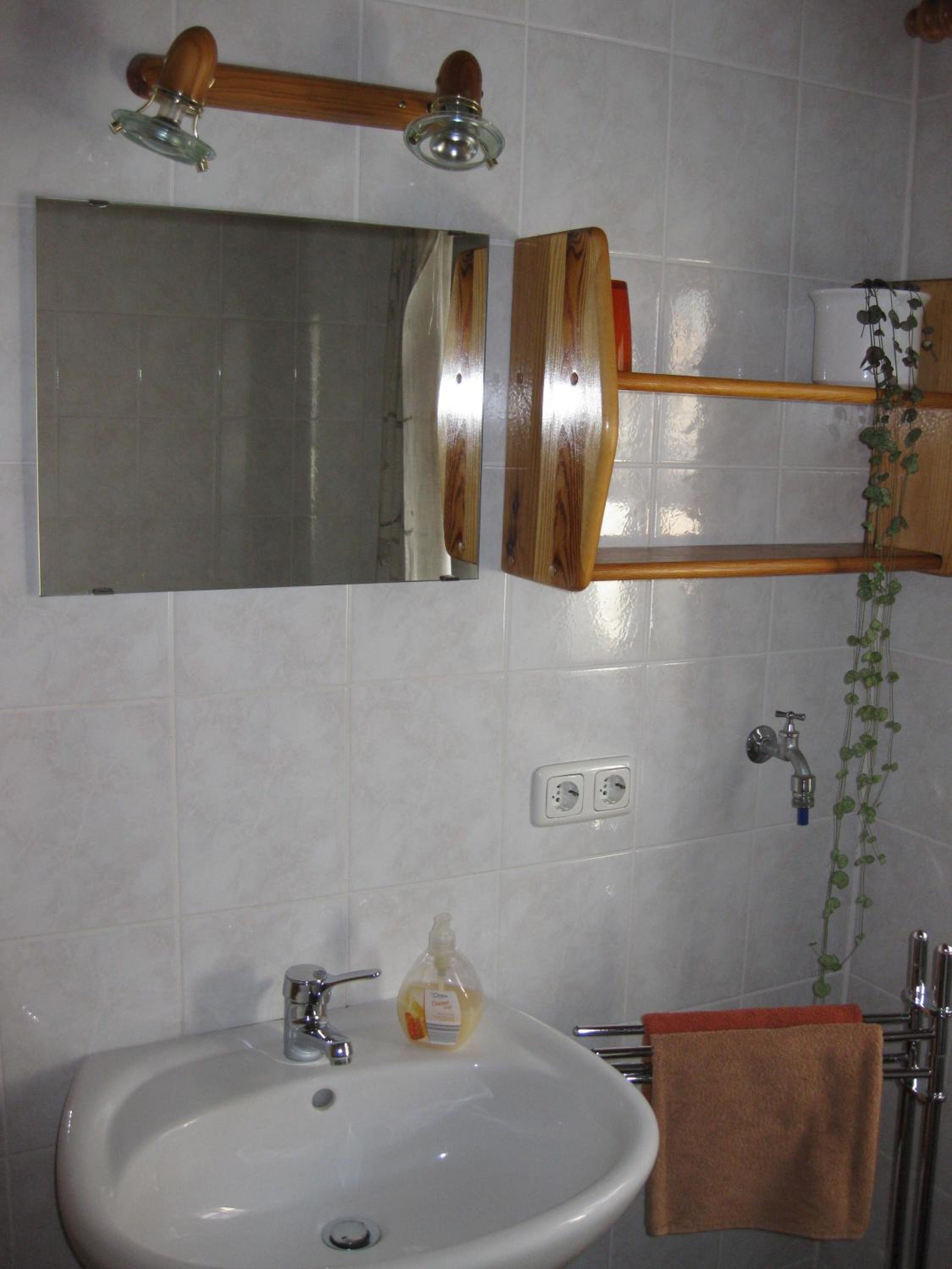Two-Bedroom Apartment - Photo 8