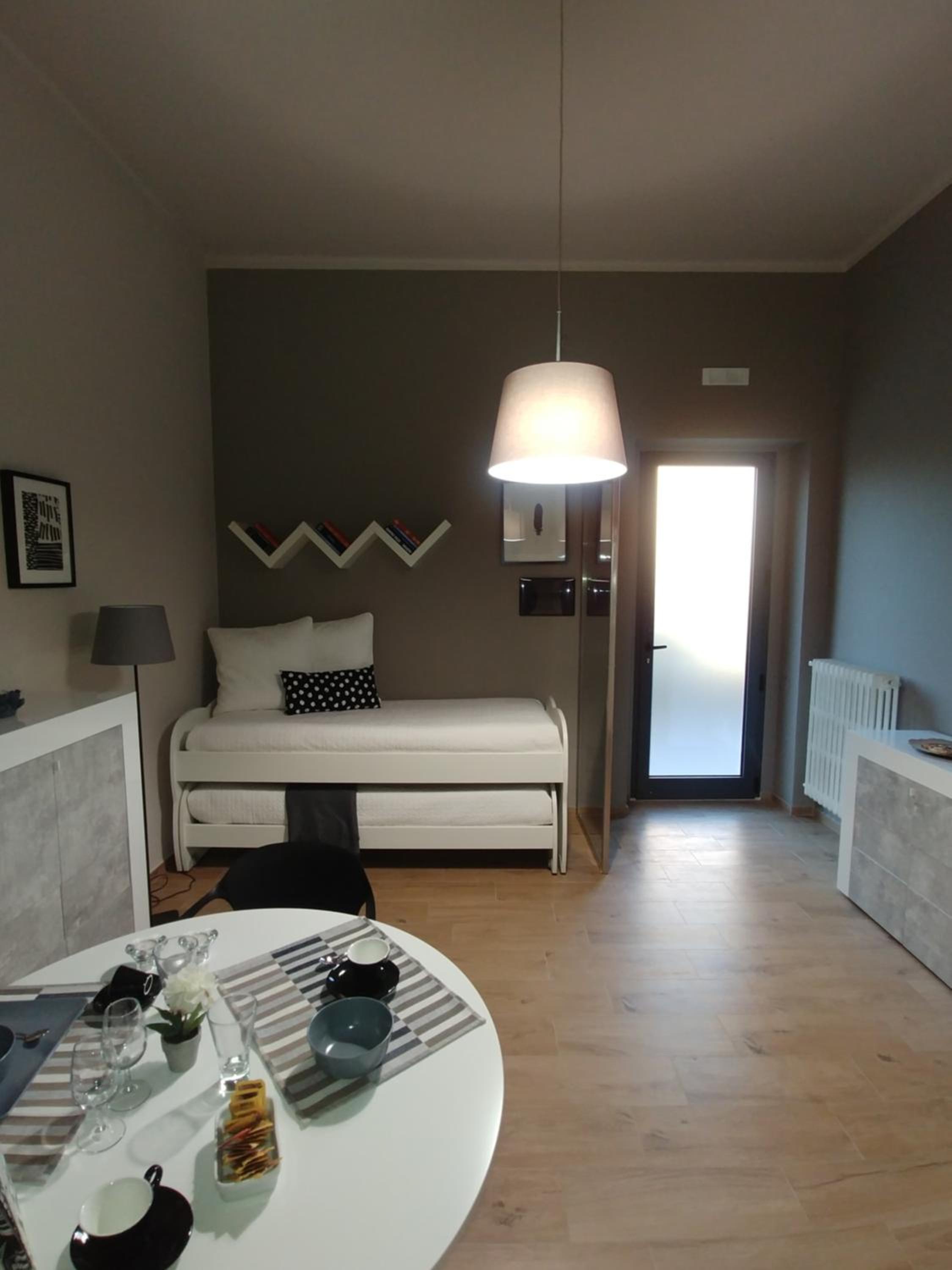 Deluxe Queen Suite - Photo 30