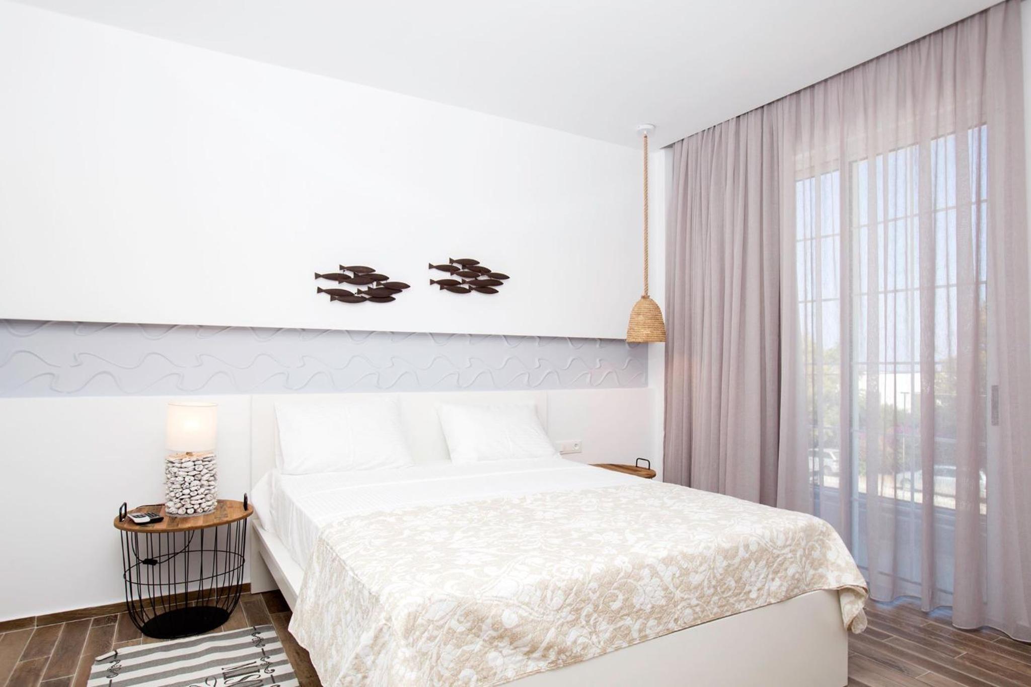 Apartment with Sea View (Evnia) photo 3