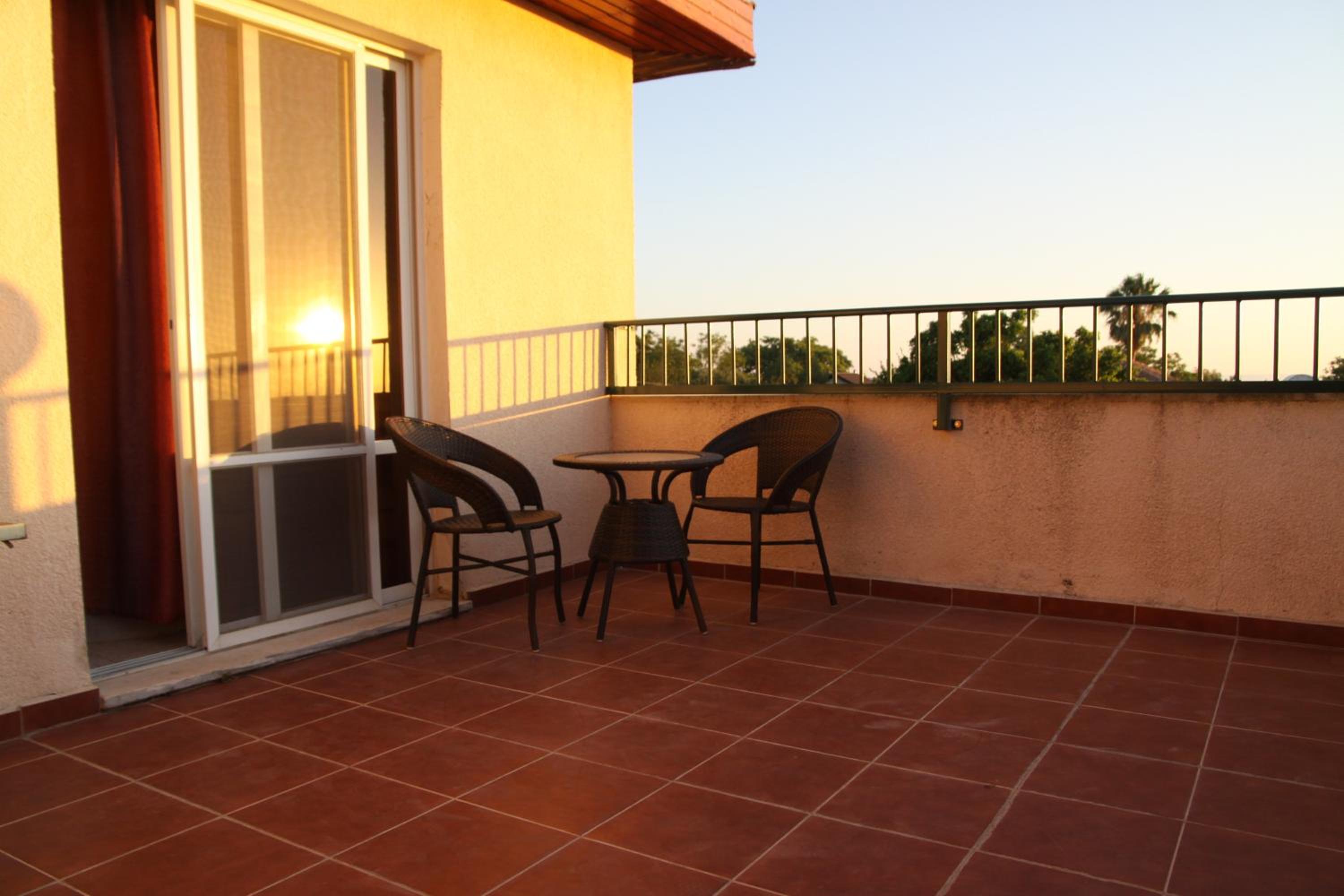 Apartment - Photo 8