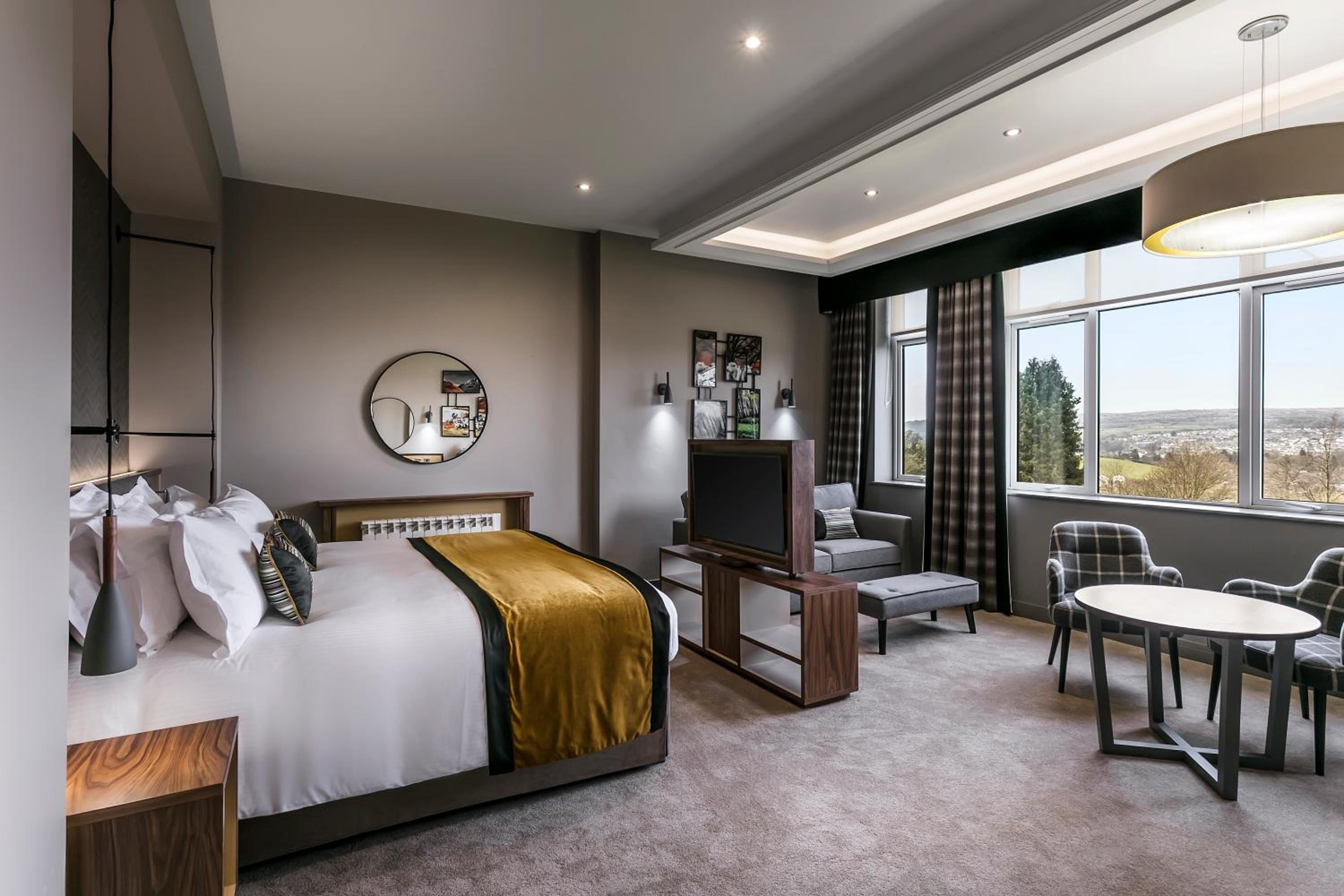 King Suite with Garden View photo 1