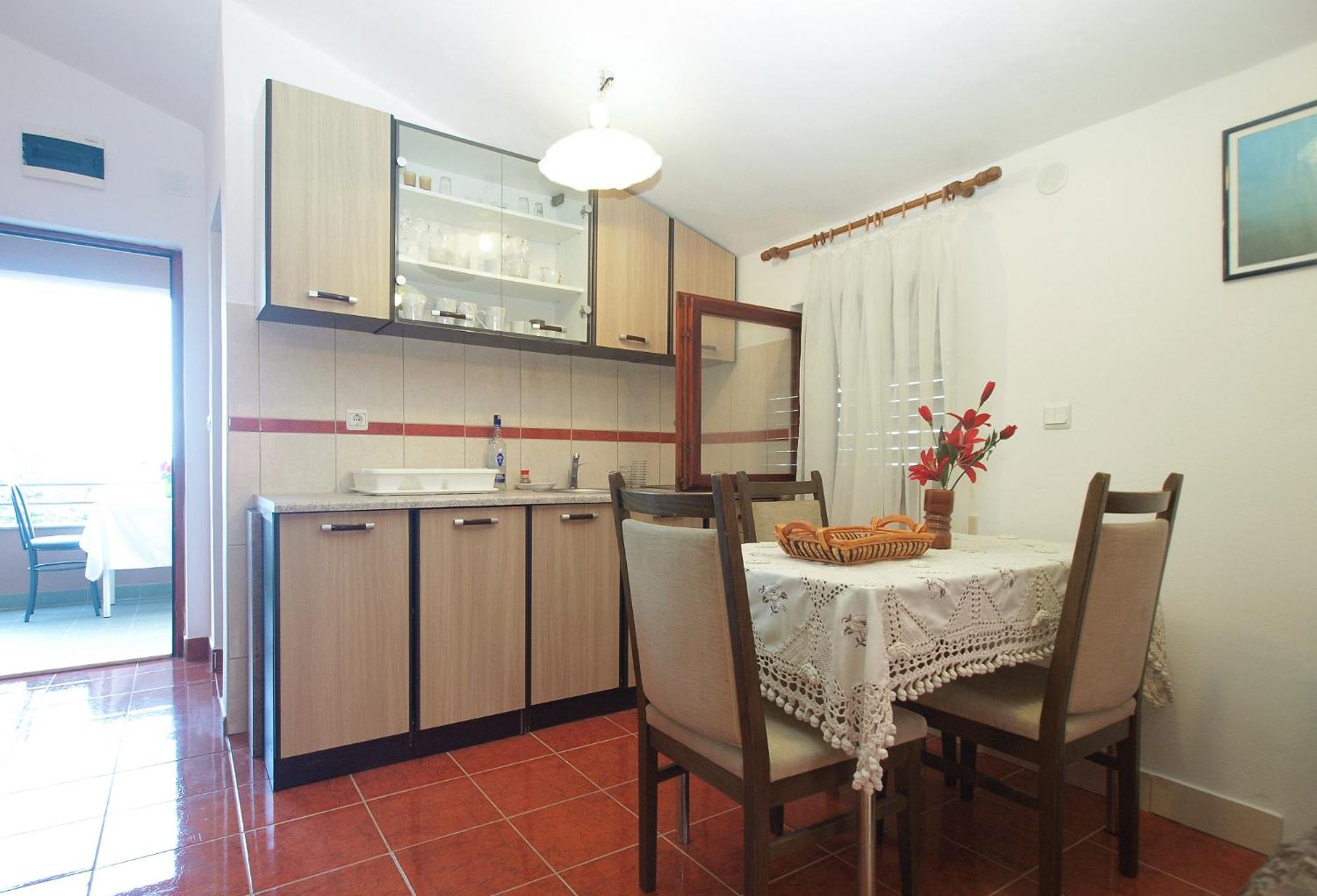 Studio Apartment photo 3