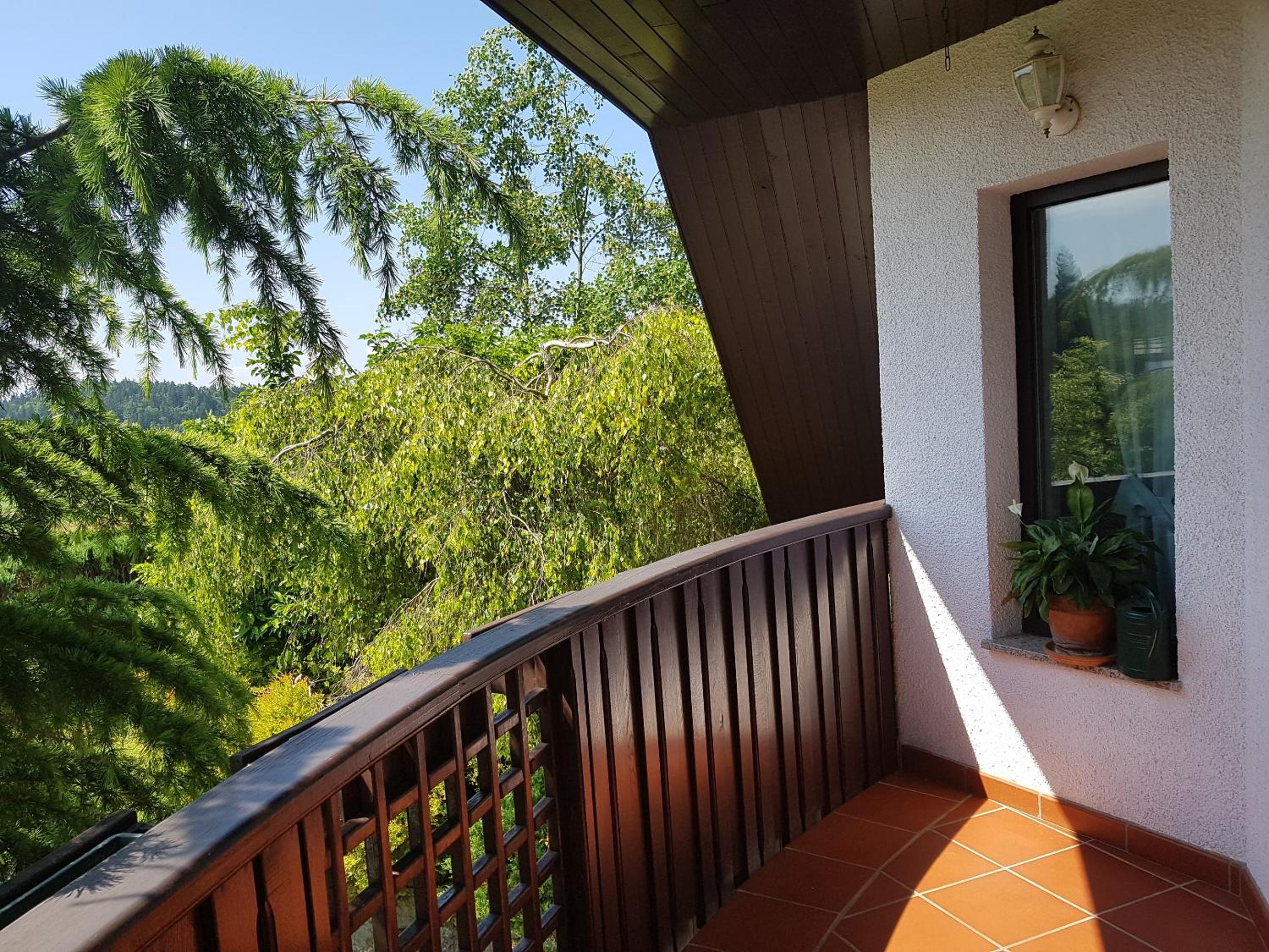 Deluxe Double Room with Balcony photo 3
