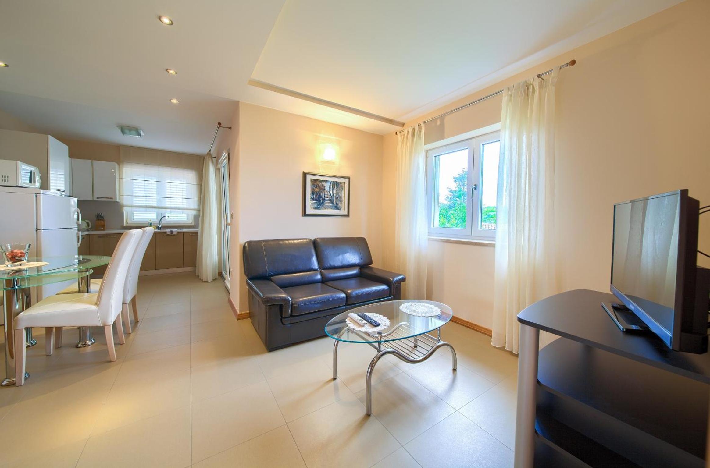 One-Bedroom Apartment with Sea View