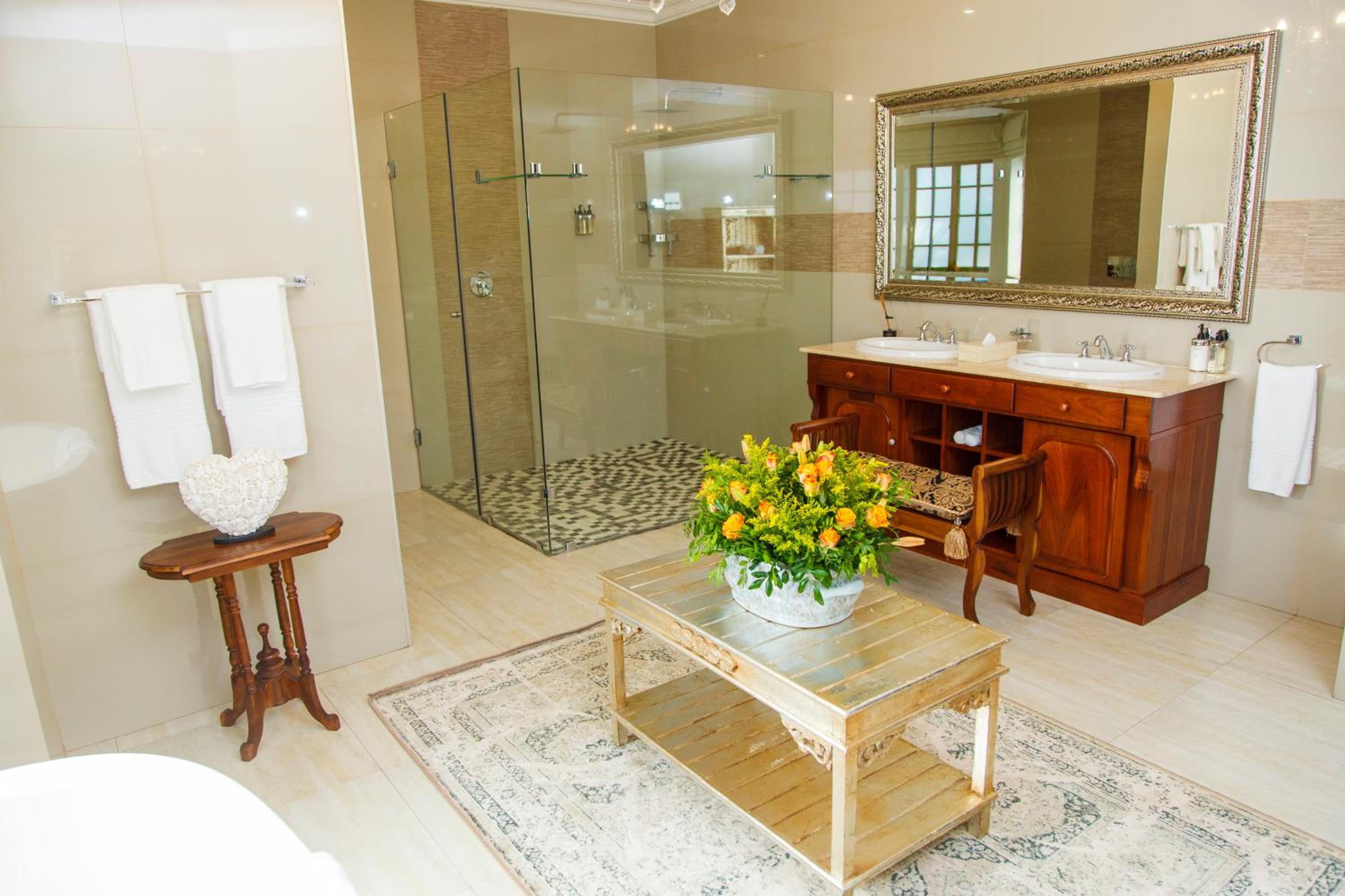 Superior Suite photo 3