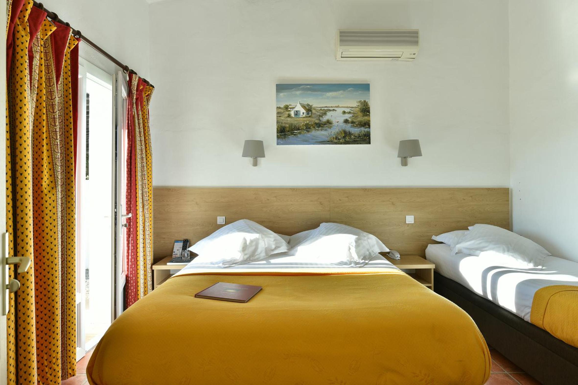 Comfort Triple Room