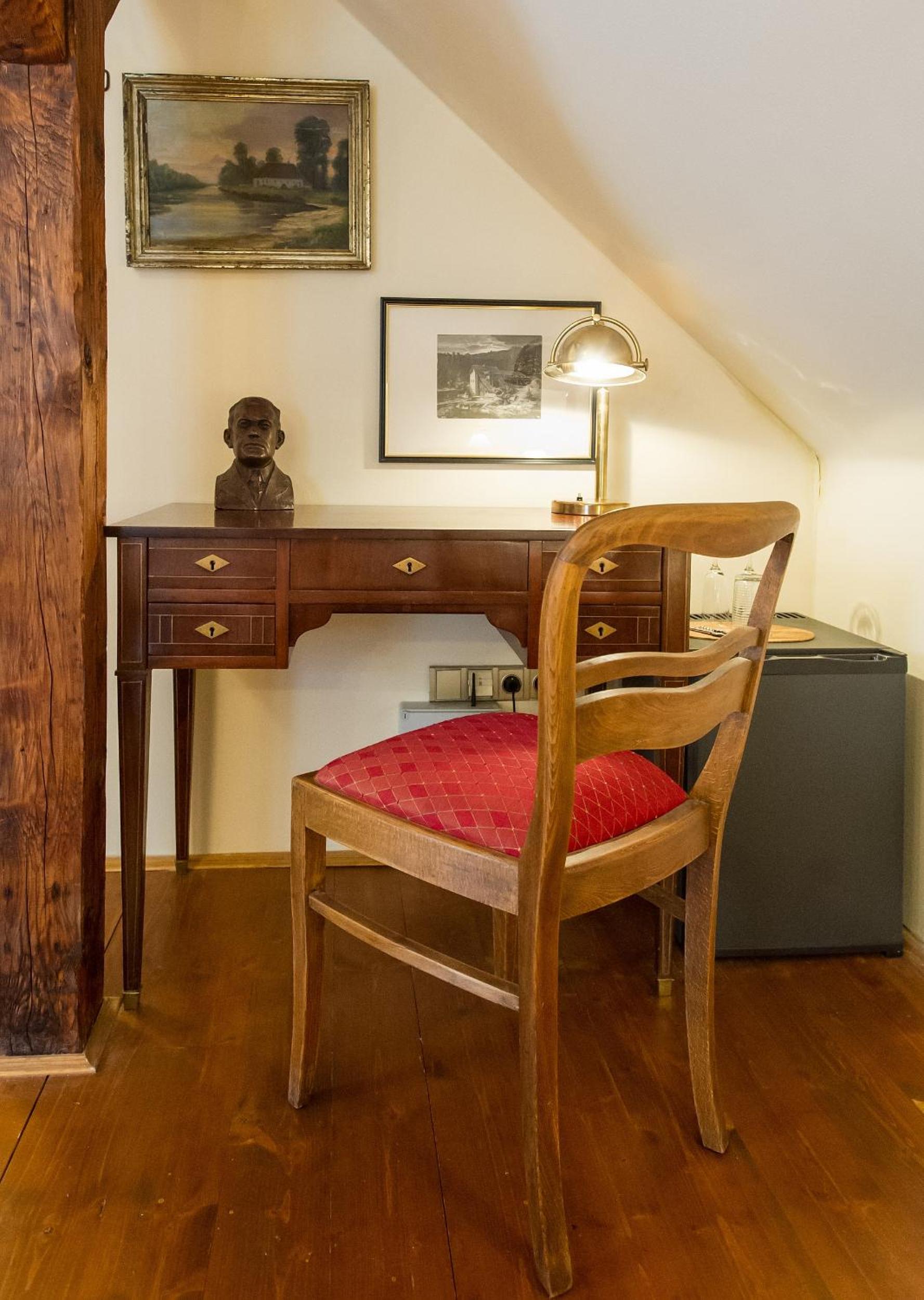 Single Room photo 1