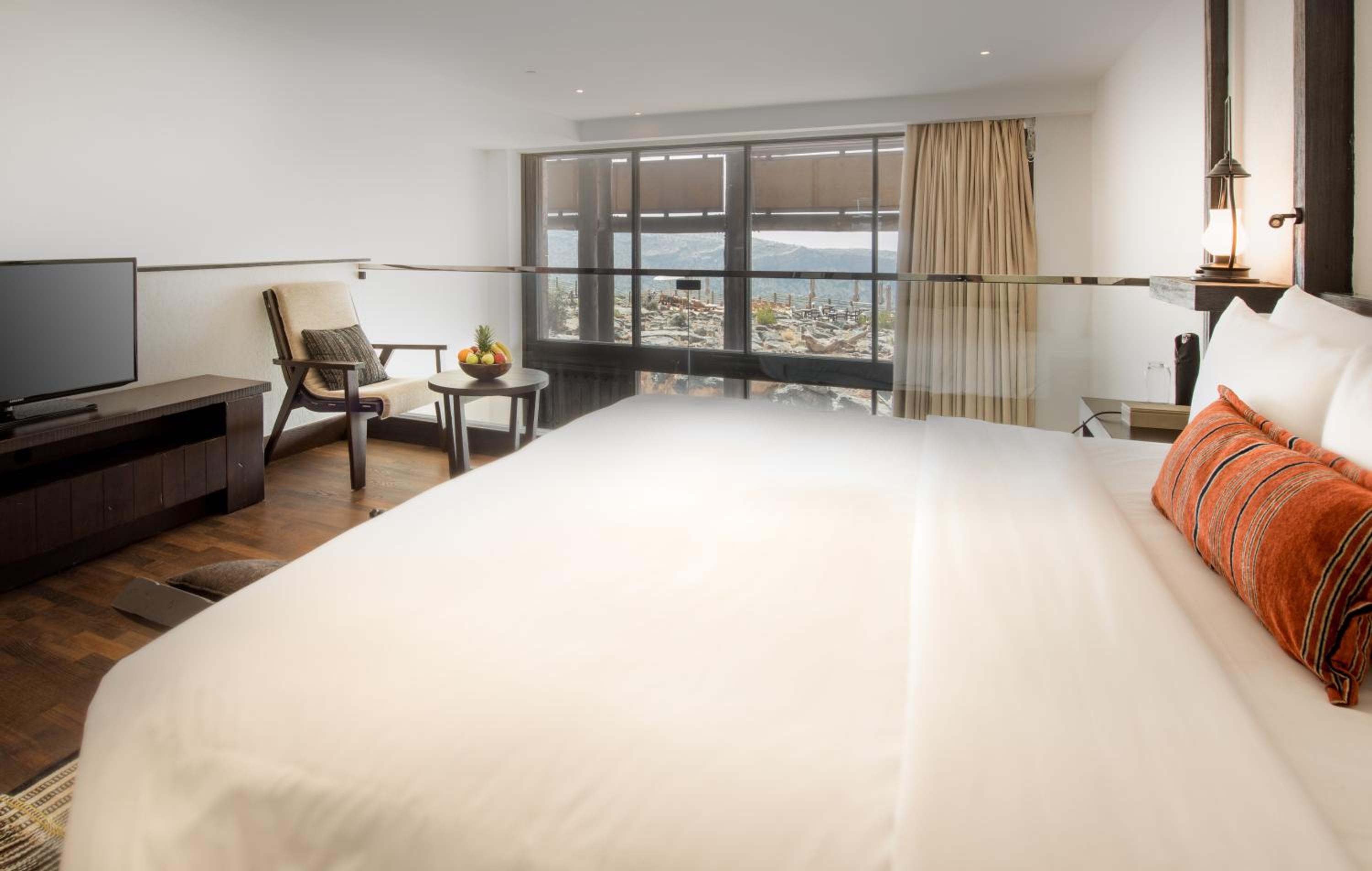 Loft Suite - Photo 8