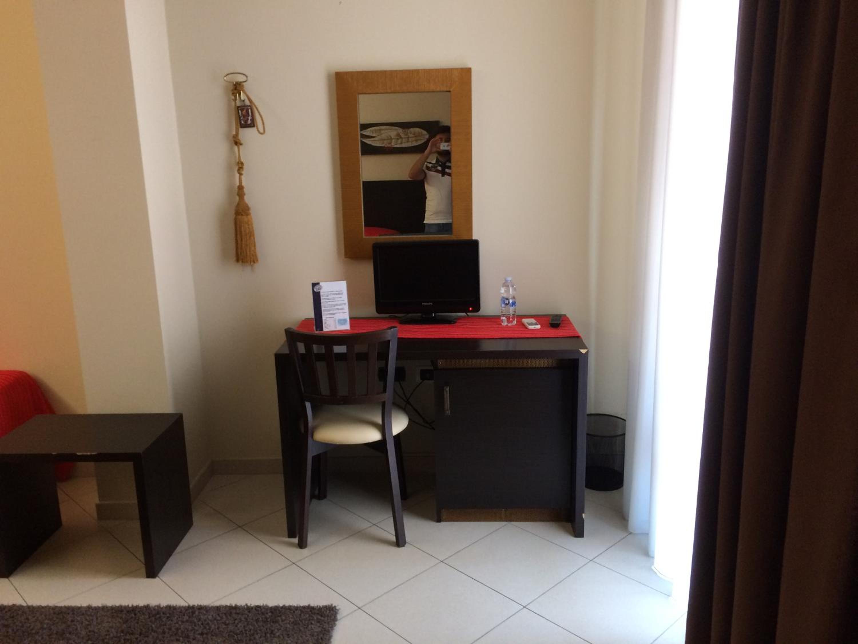 Deluxe Double or Twin Room with Balcony photo 3