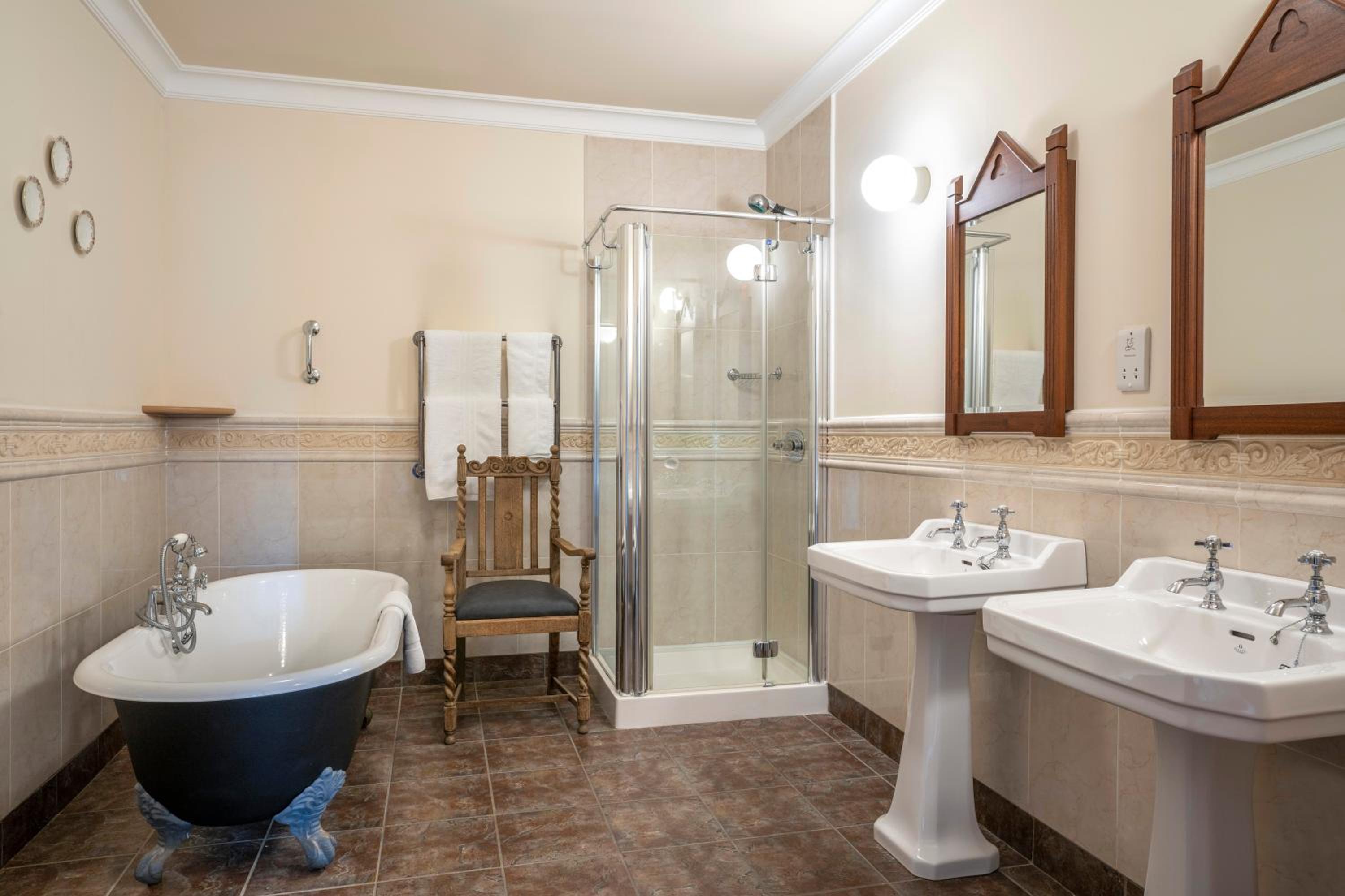 Superior Double Room - Photo 2