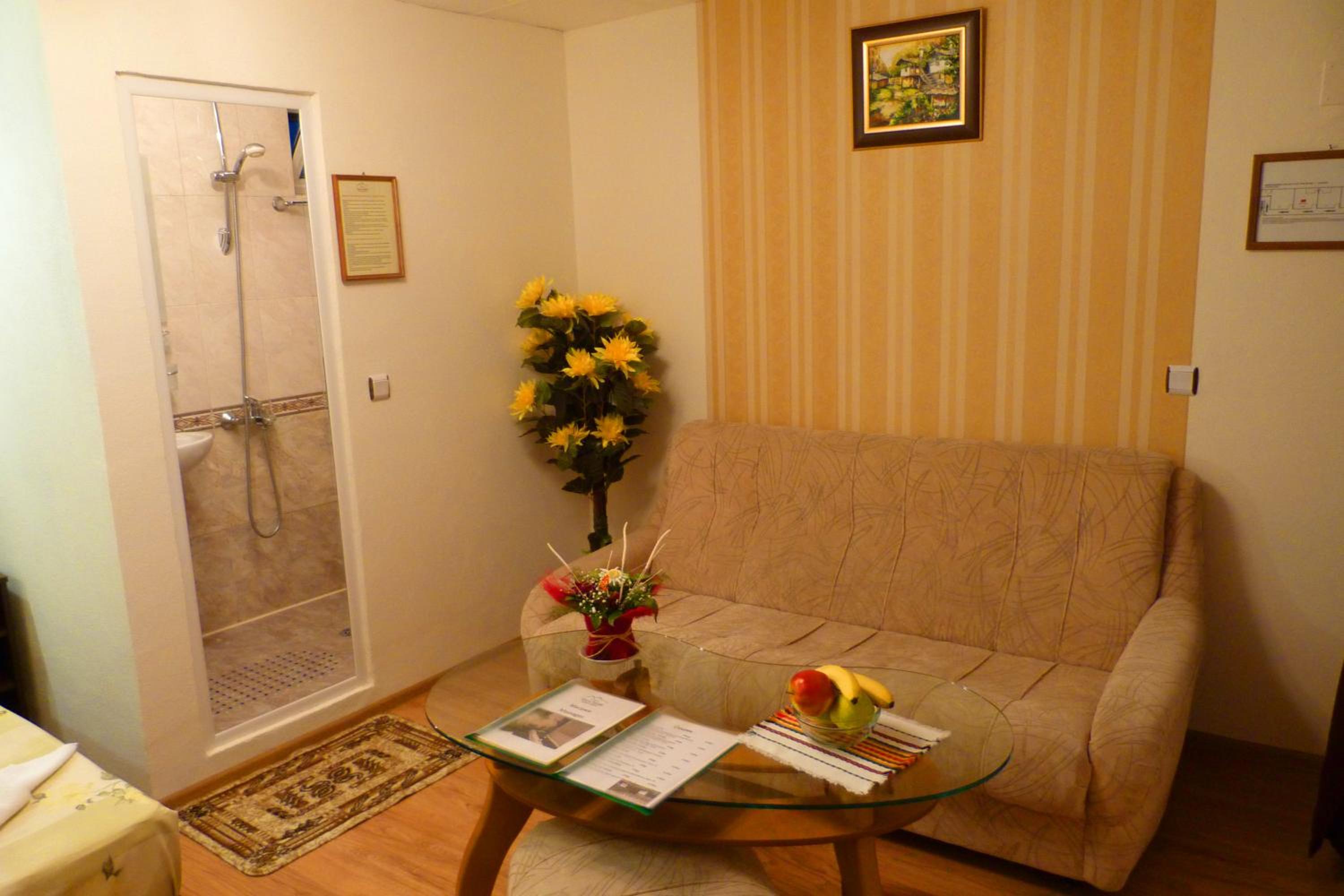 Four-Bedroom House photo 3