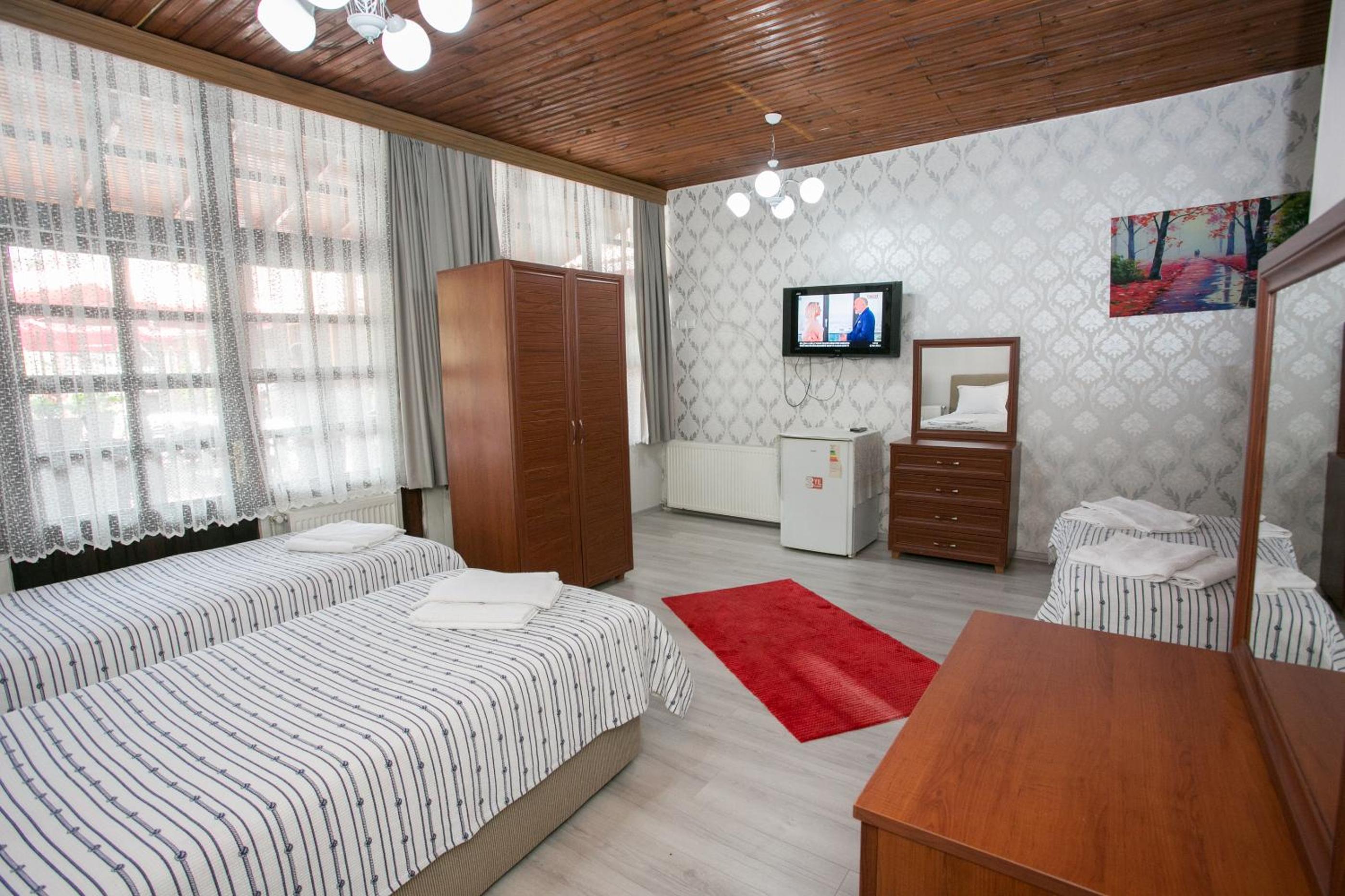 Quadruple Room with Garden View photo 3