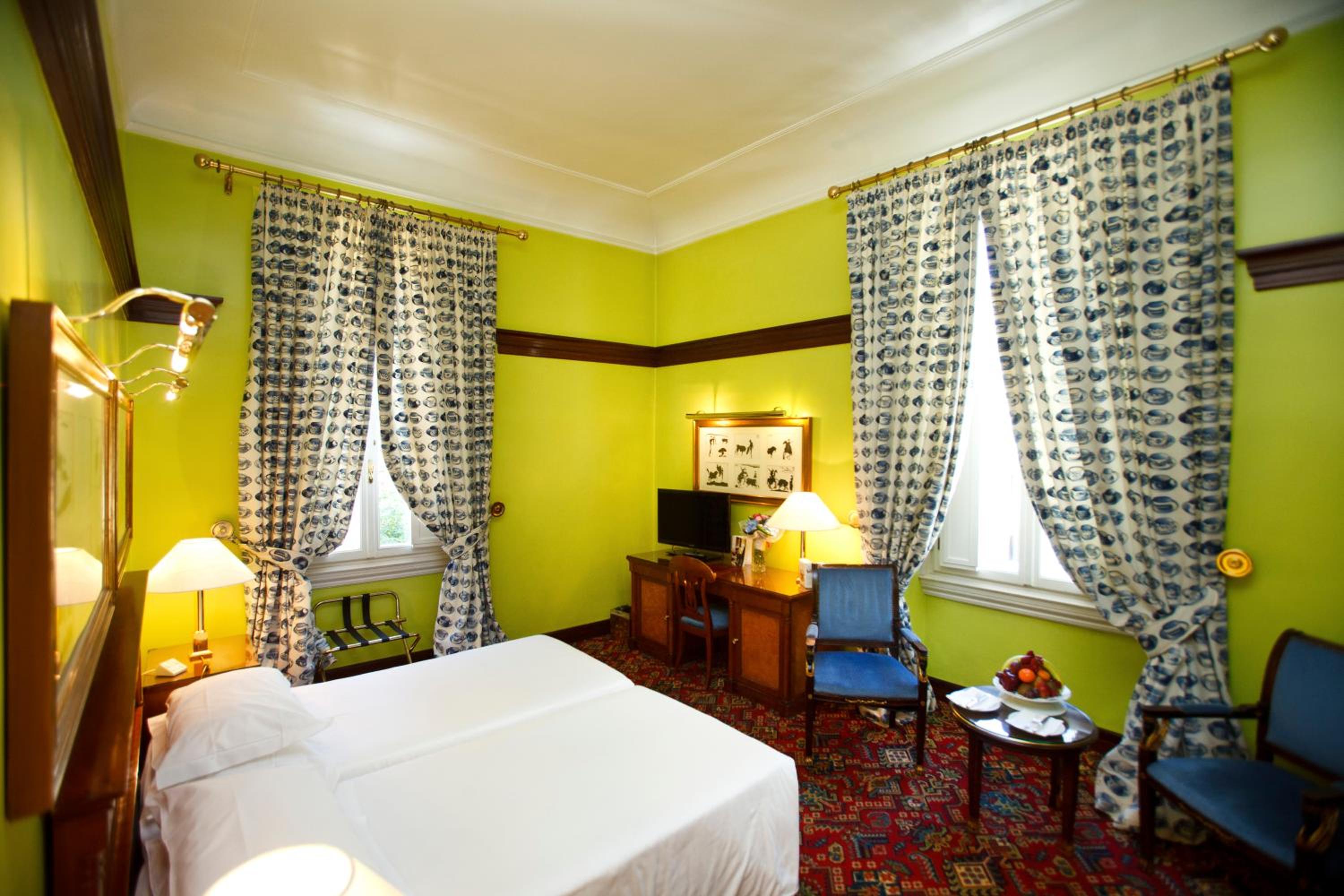 Deluxe Double Room - Photo 1