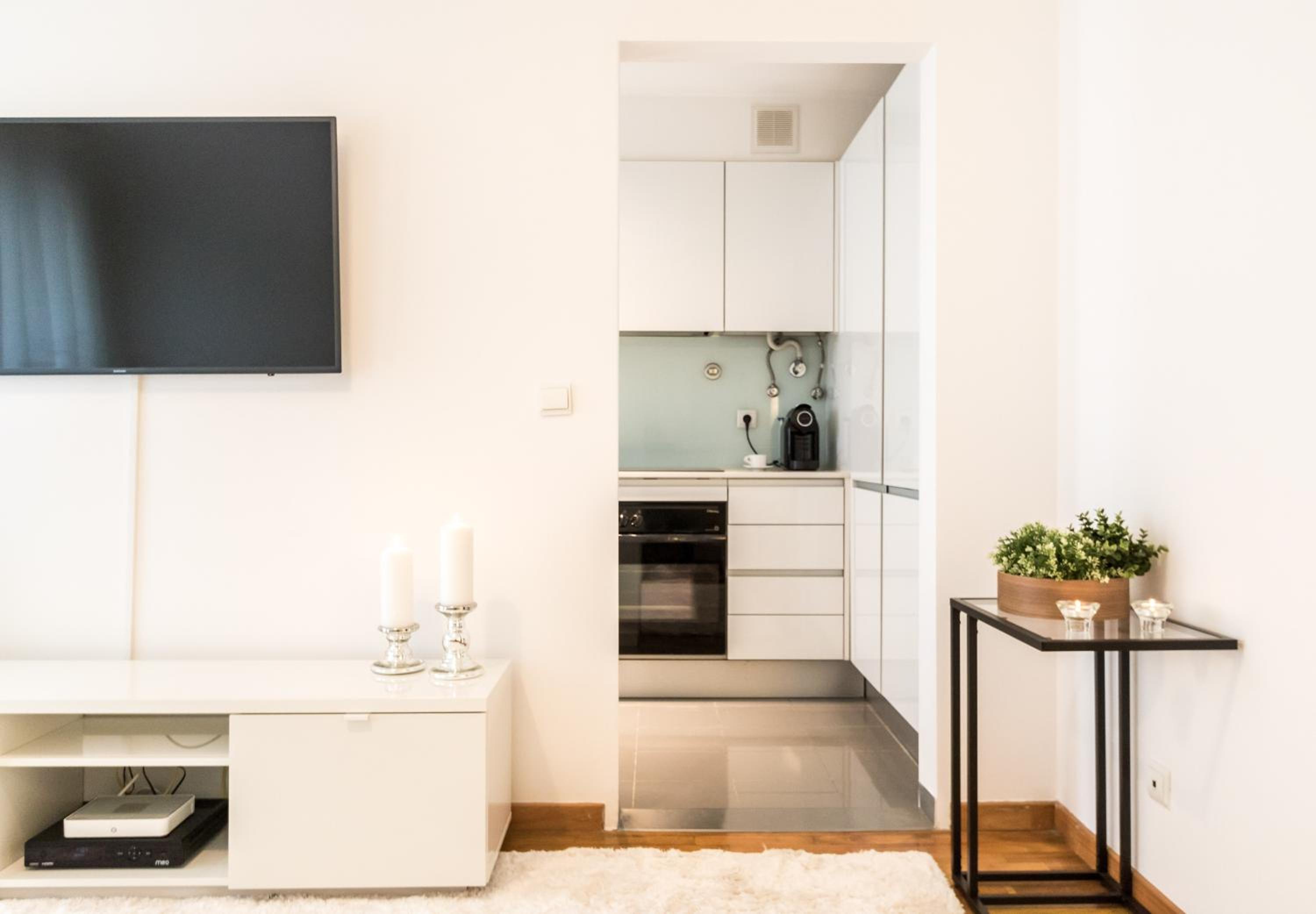 Apartment - Photo 1