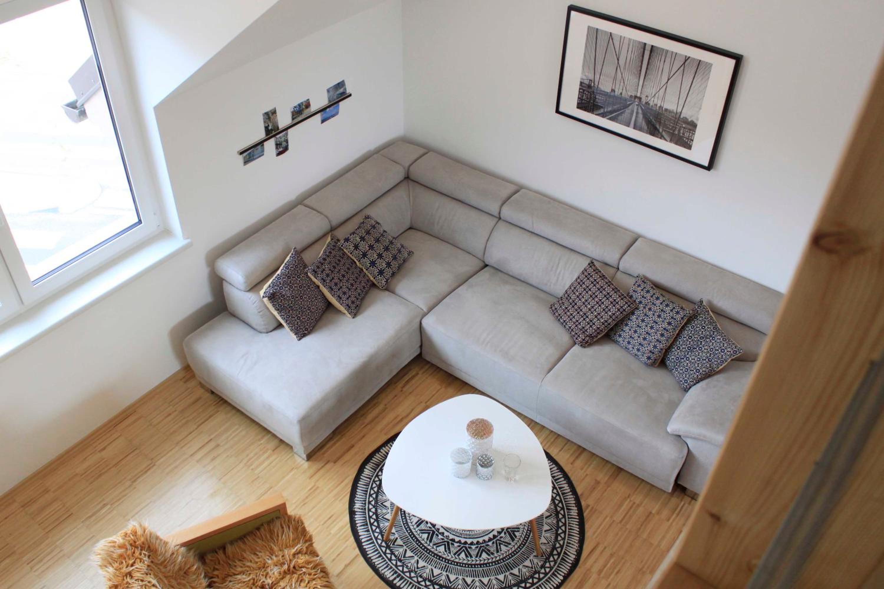 Apartment photo 3