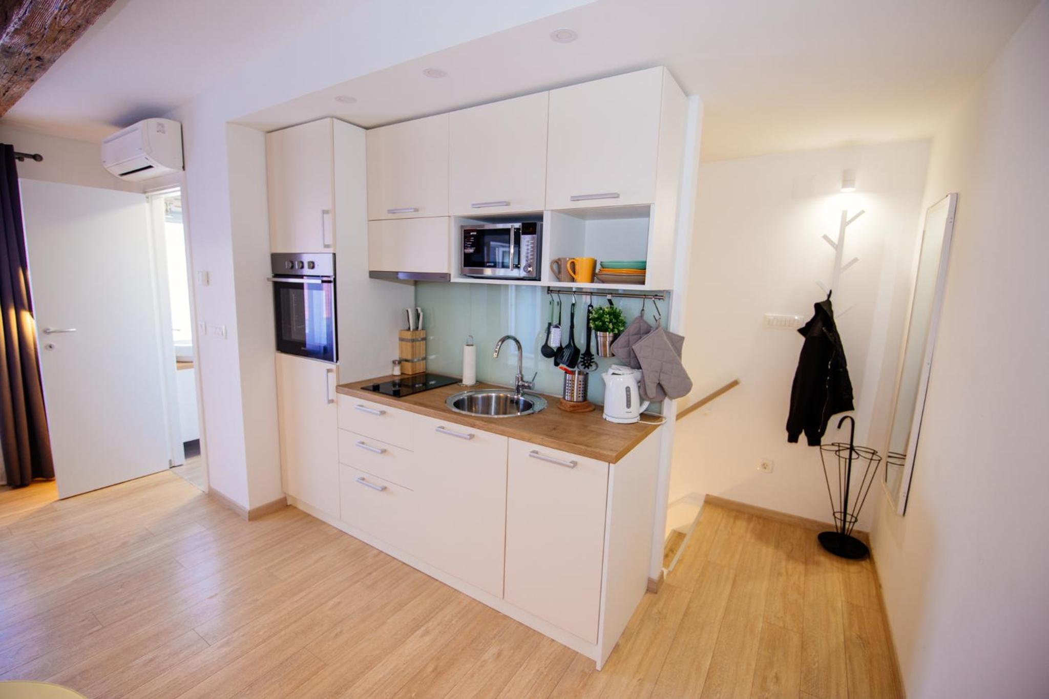 Apartment - Photo 12