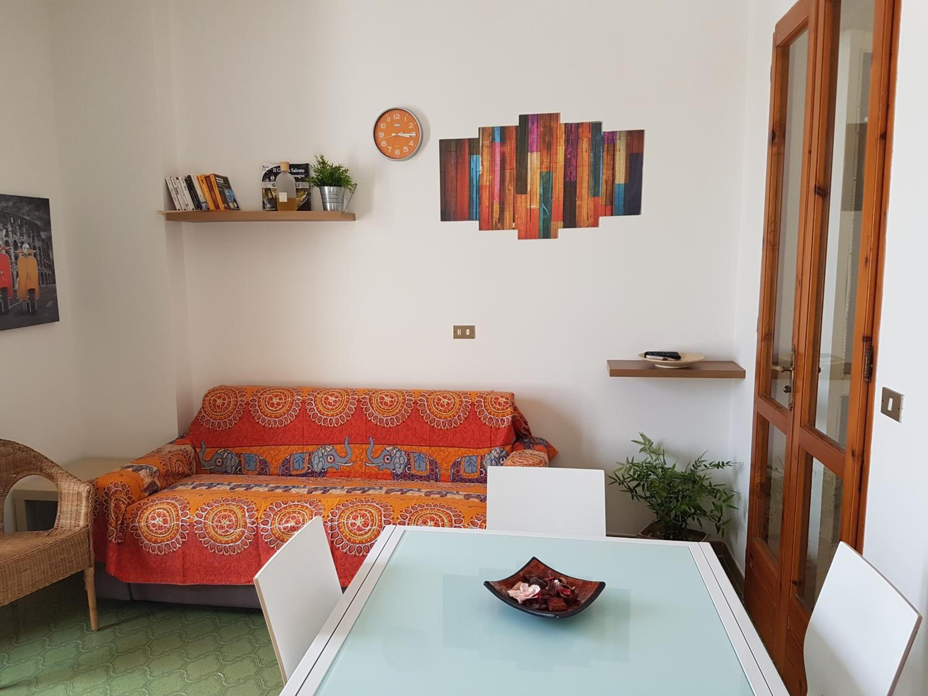 One-Bedroom Apartment photo 3
