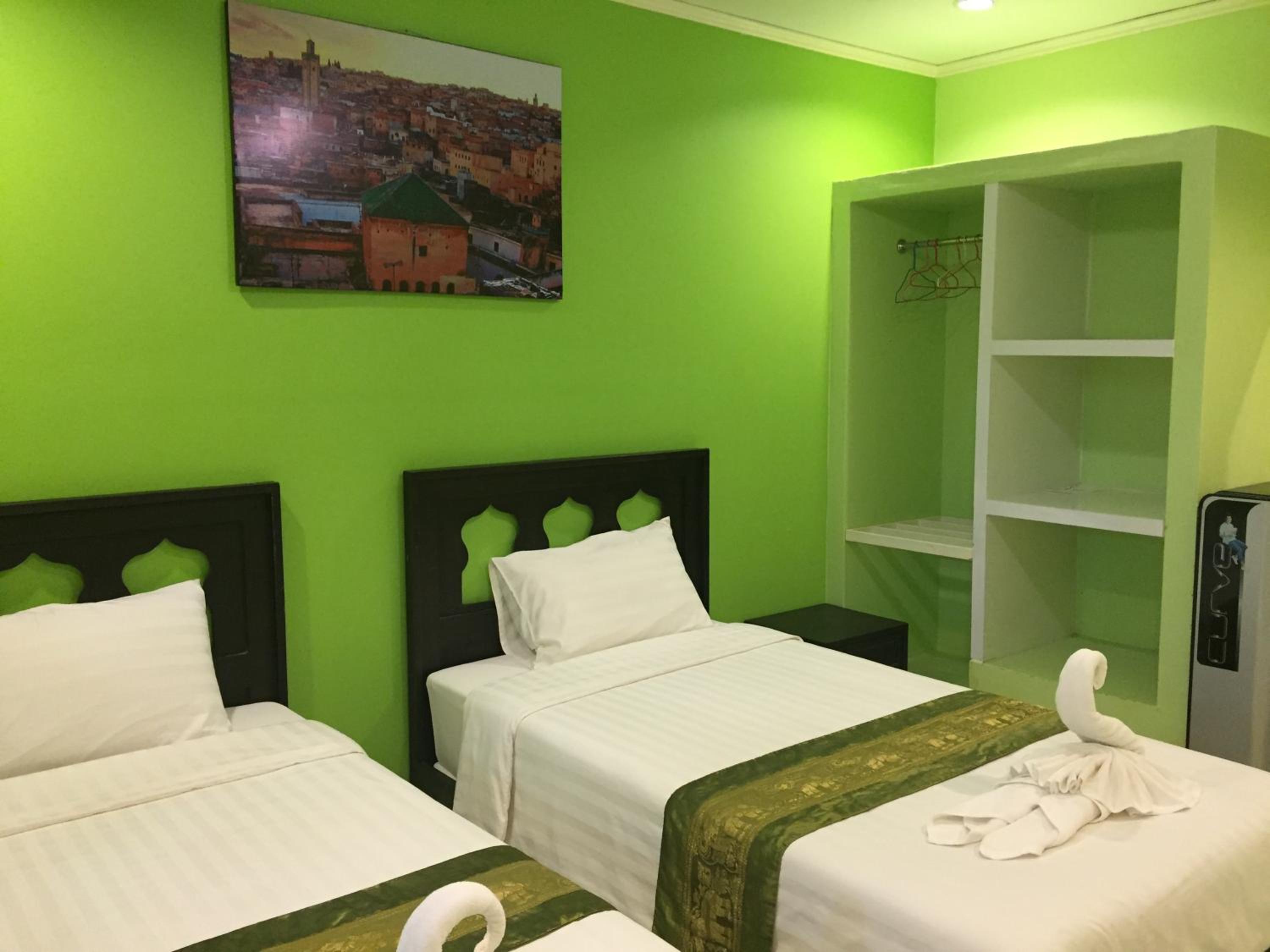 Standard Twin Room
