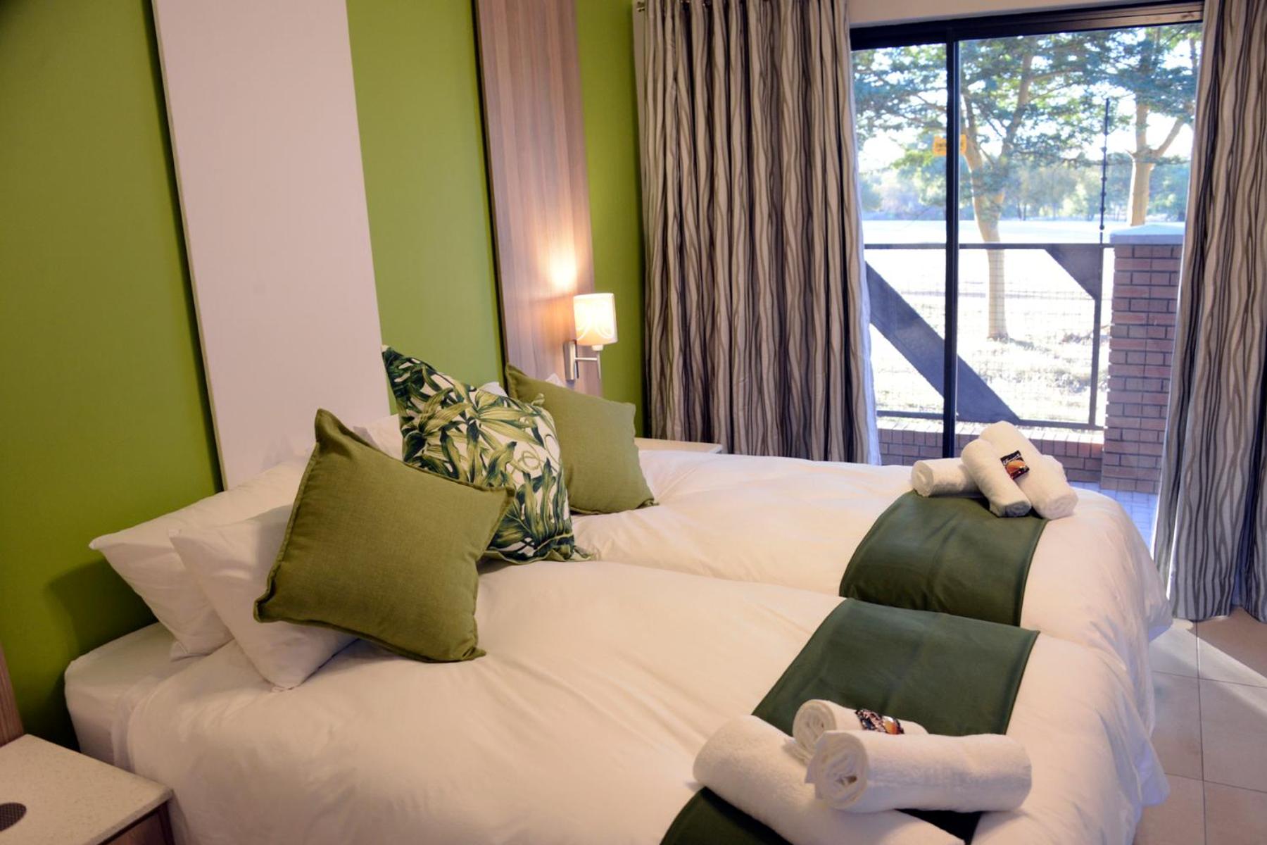 Double or Twin Room photo 3