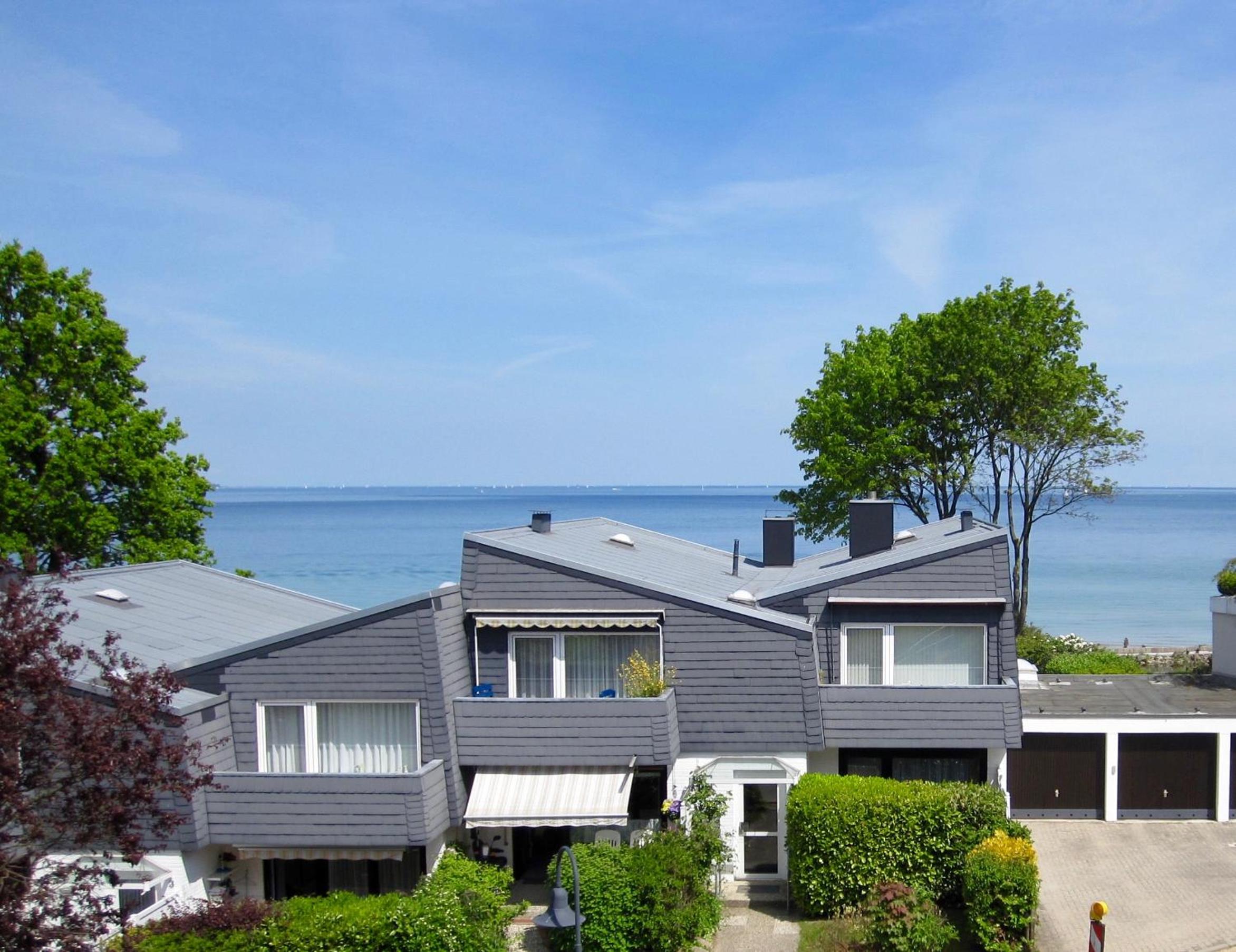 Apartment with Sea View photo 3