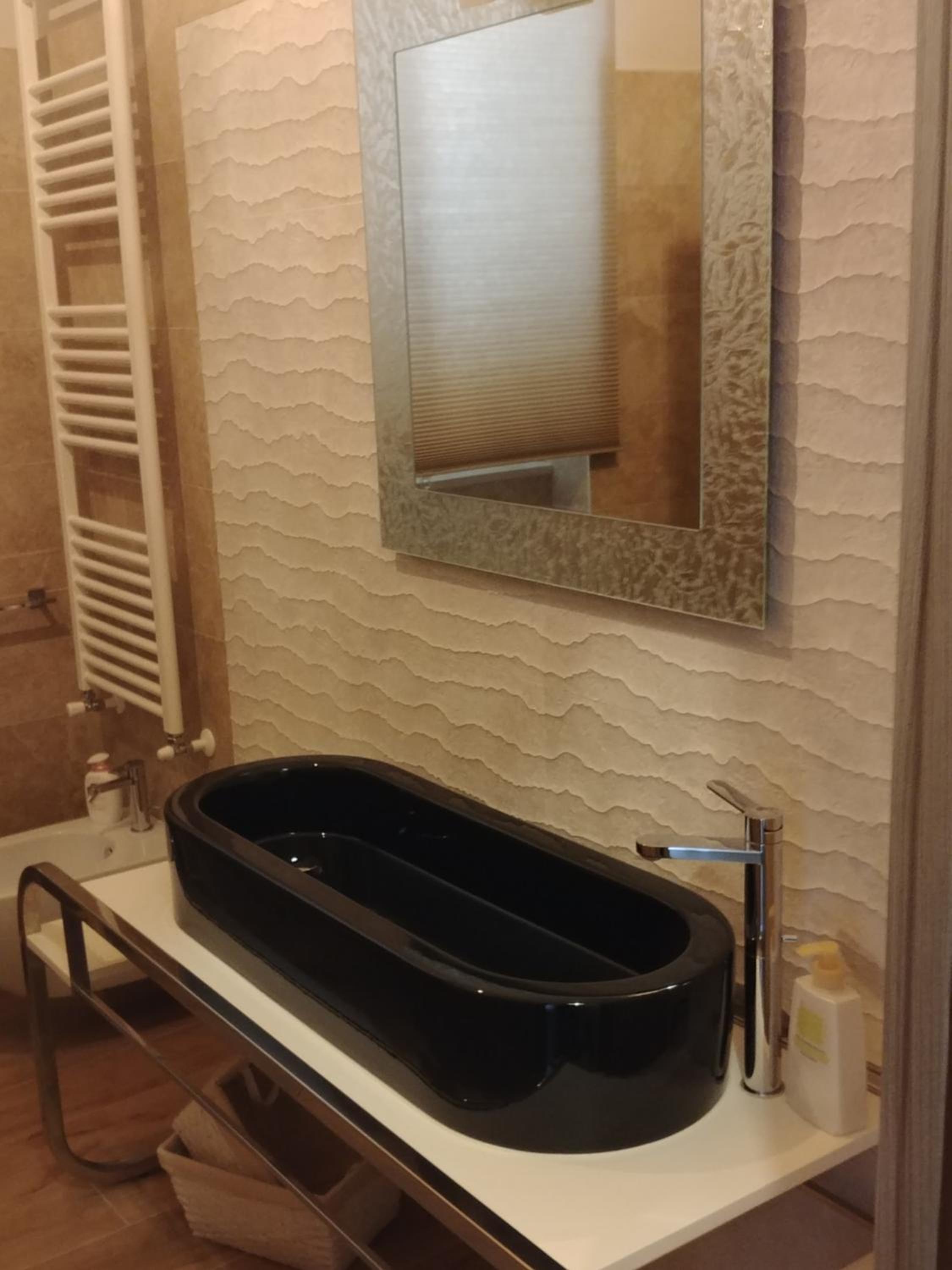 Deluxe Queen Suite - Photo 32