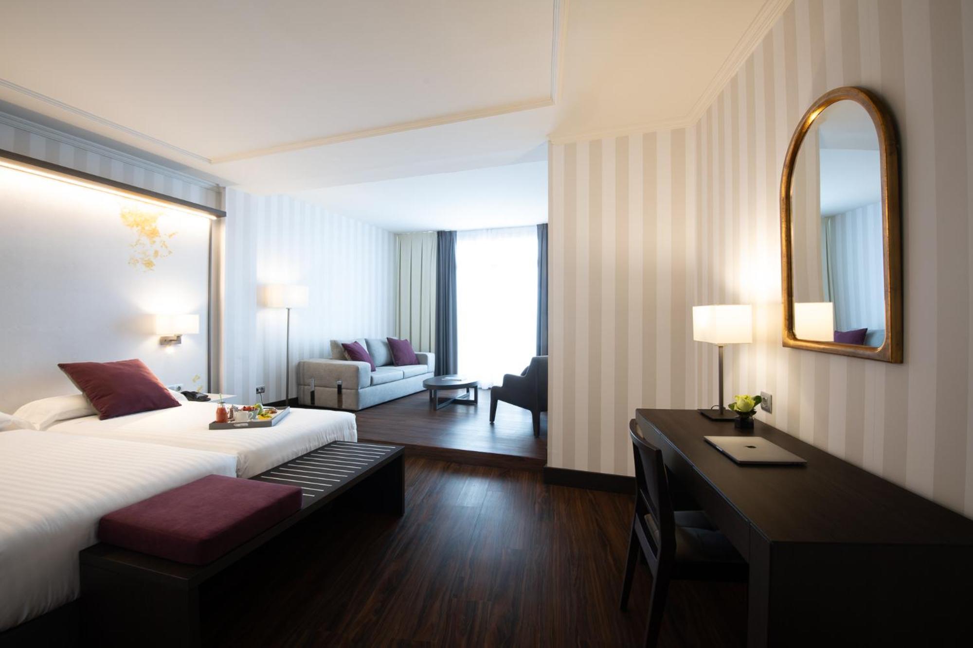 Junior Suite - Photo 1