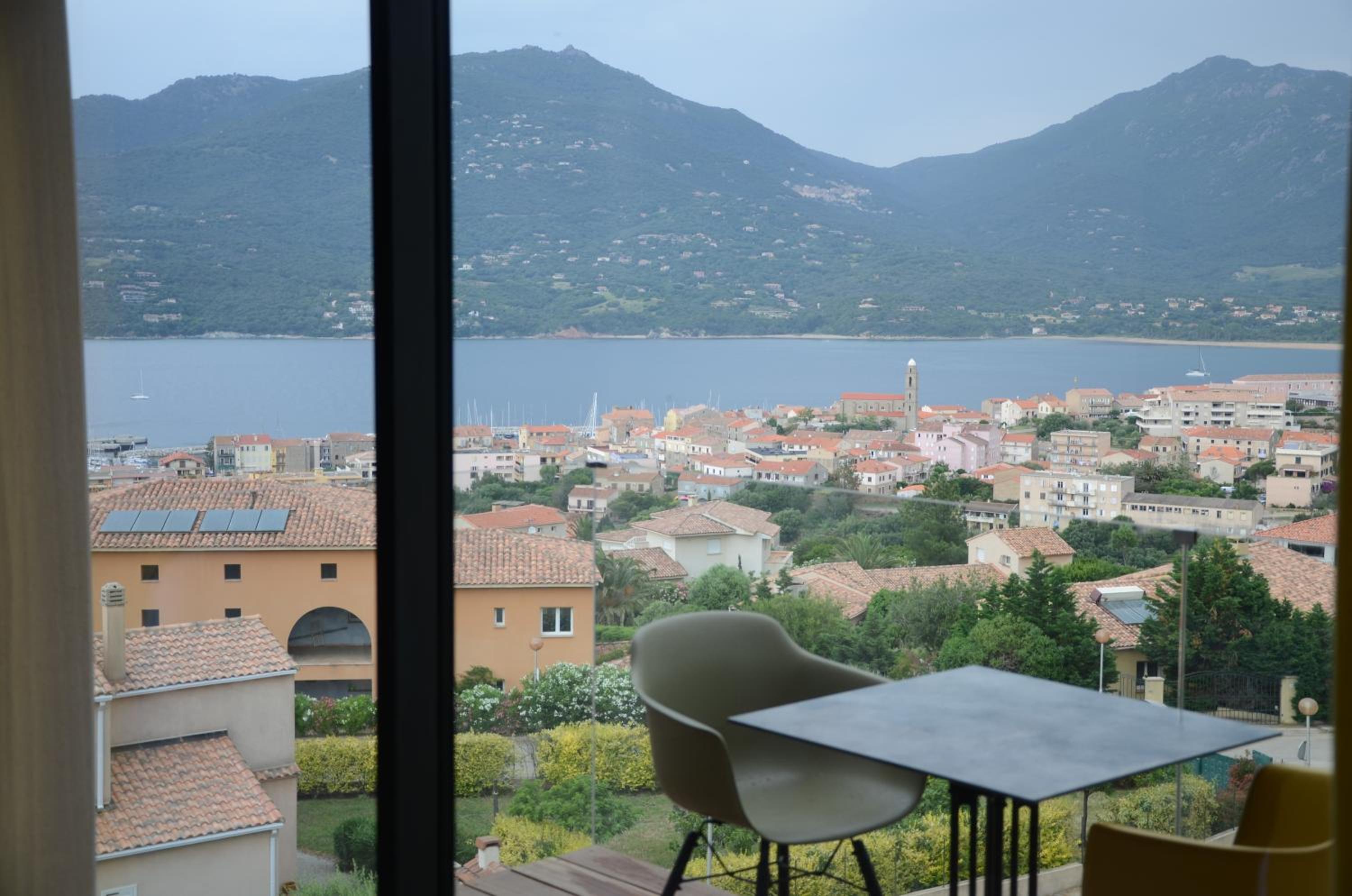Double Room With Terrace And Sea View - Photo 5