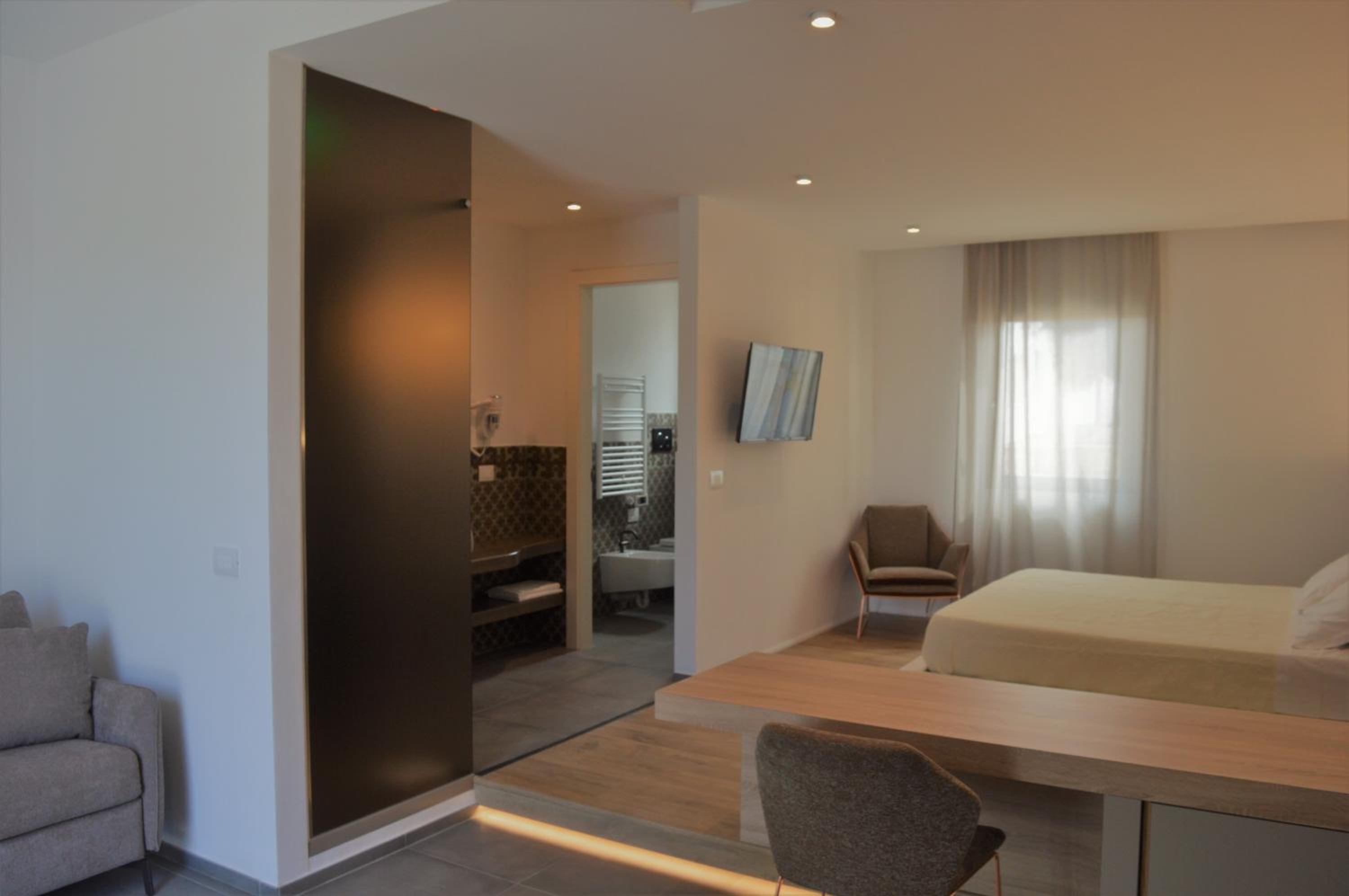 Superior Double Room photo 2