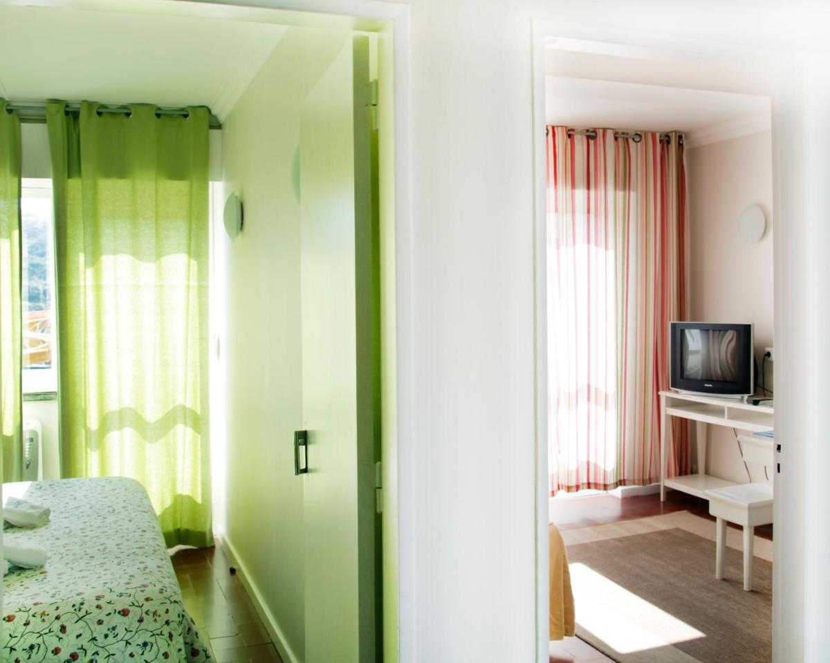 Two-Bedroom Apartment with Sea View photo 3