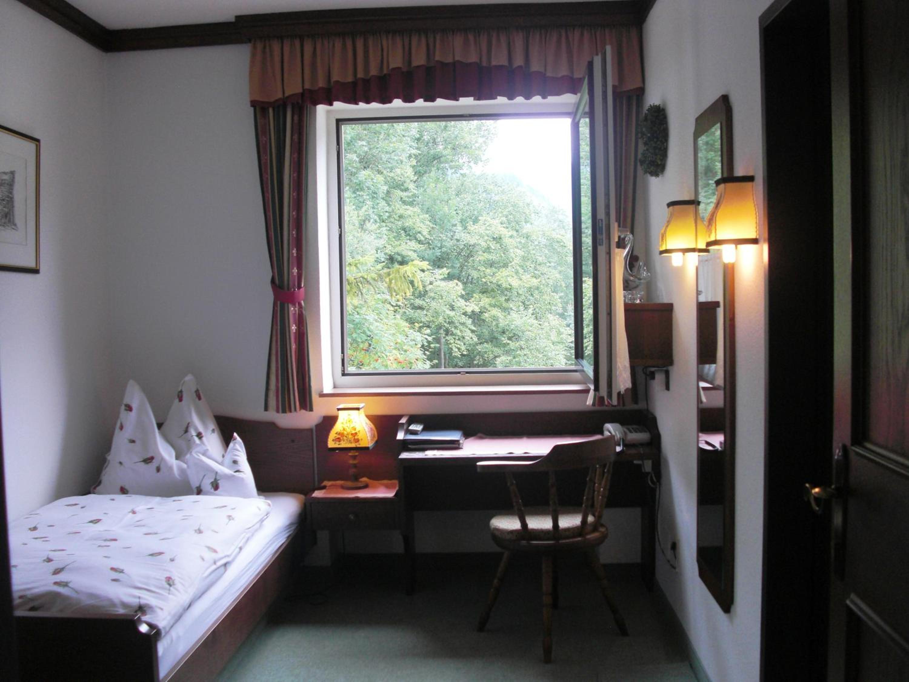 Single Room with Shower