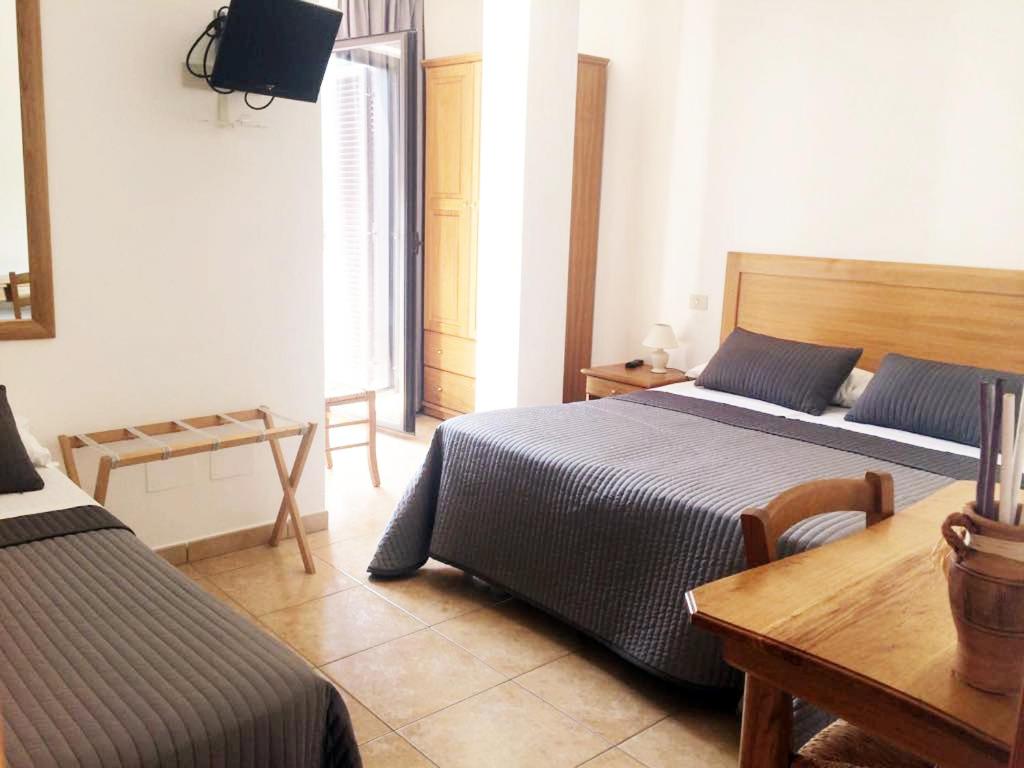 Triple Room photo 2