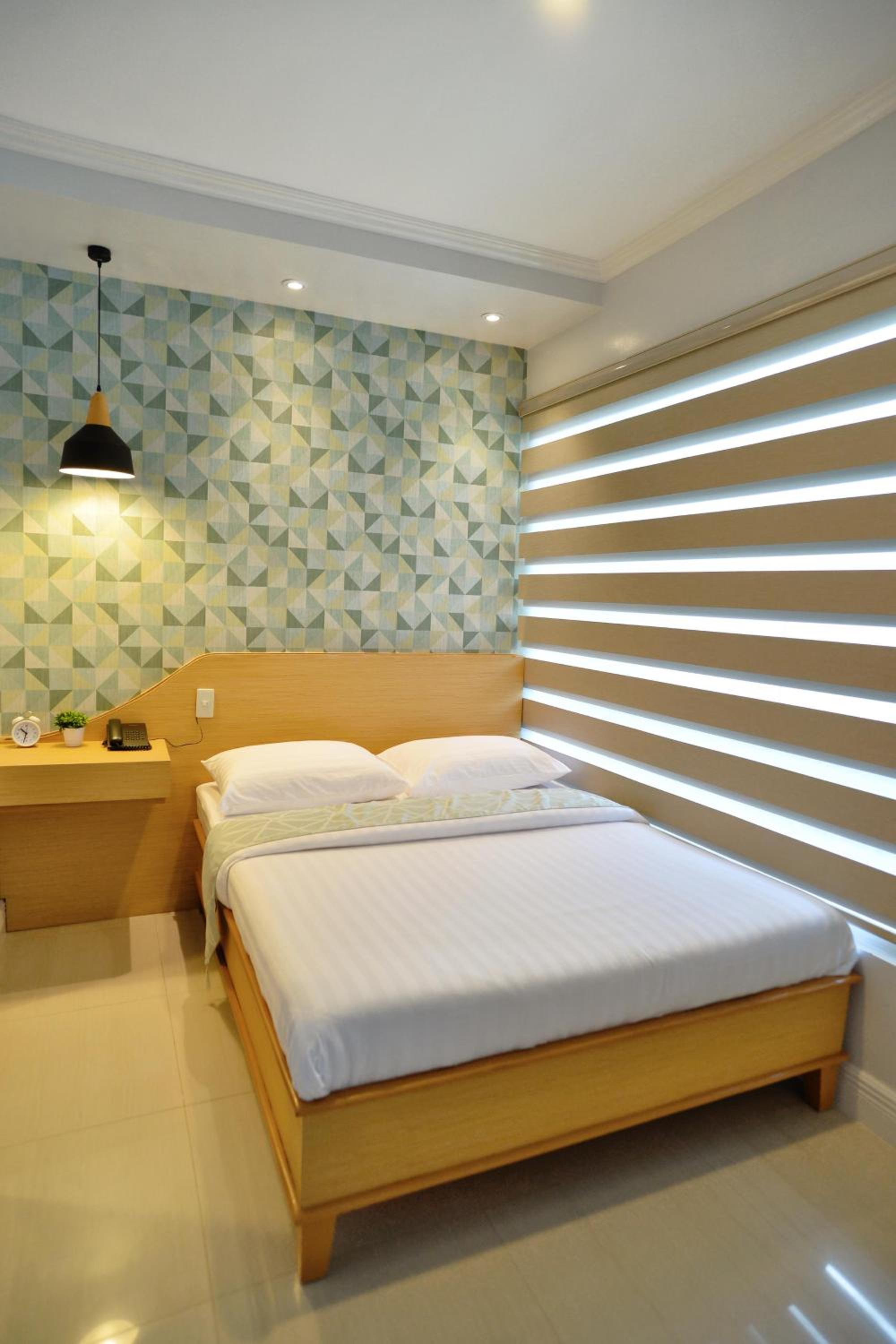 Deluxe Double or Twin Room - Photo 1