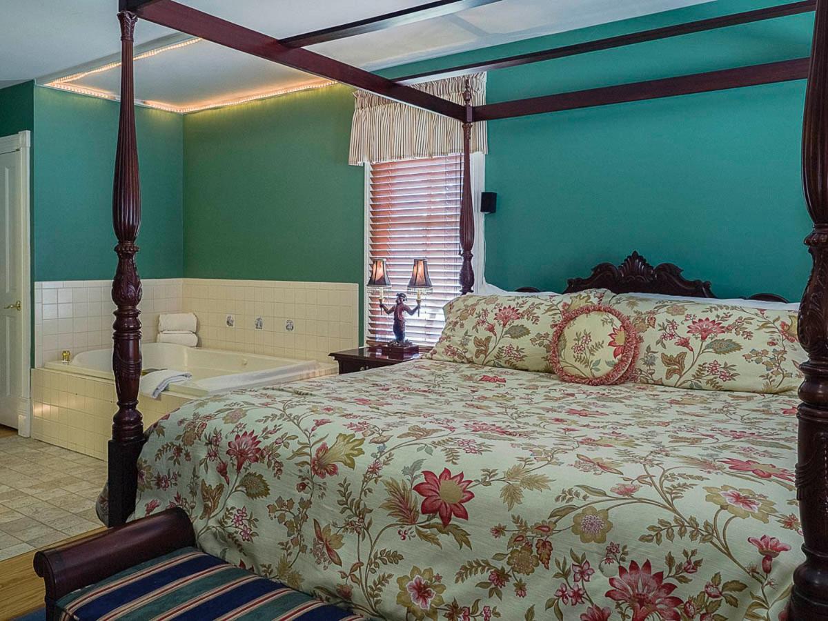 King Room with Spa Bath photo 2