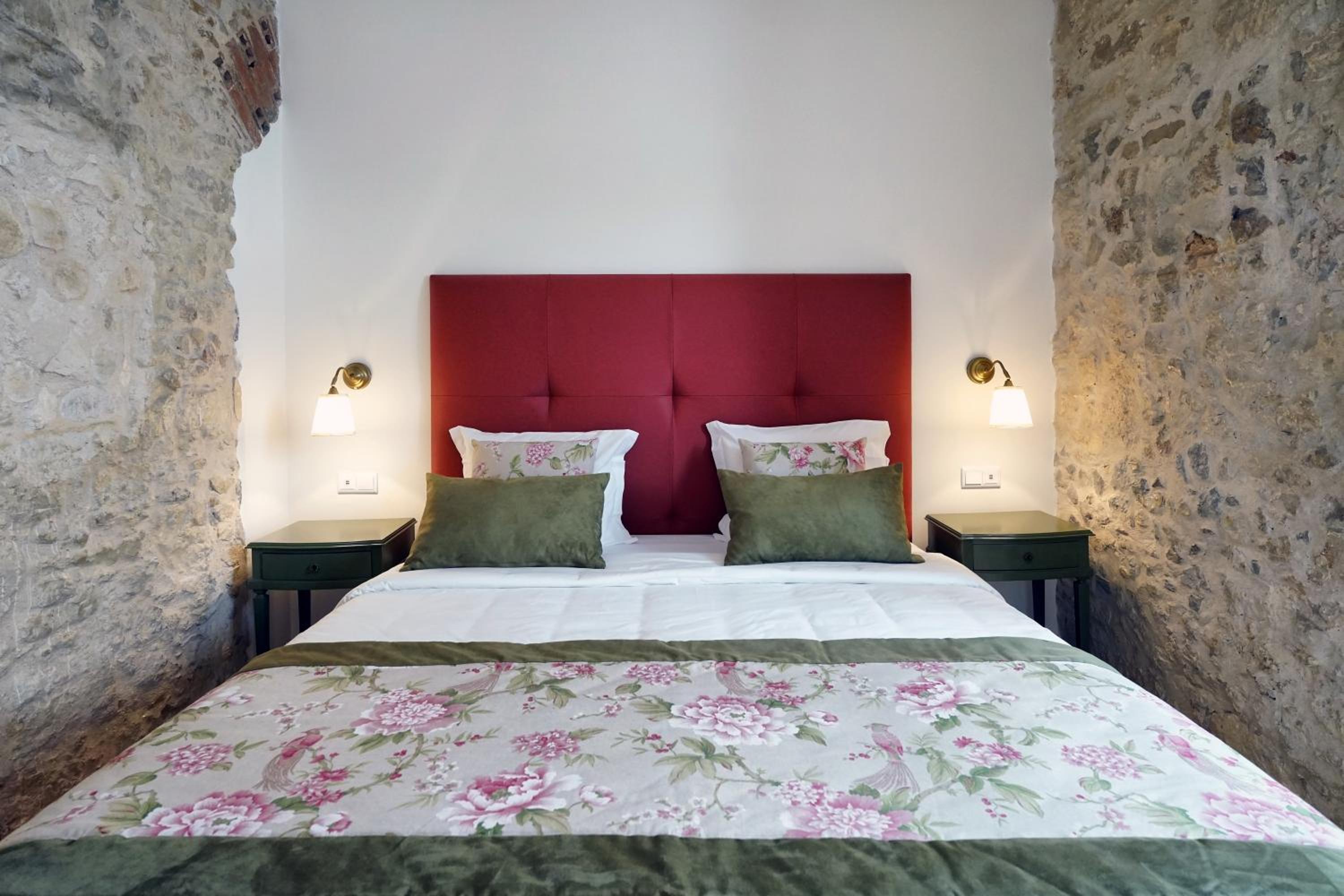 Standard Double or Twin Room photo 3