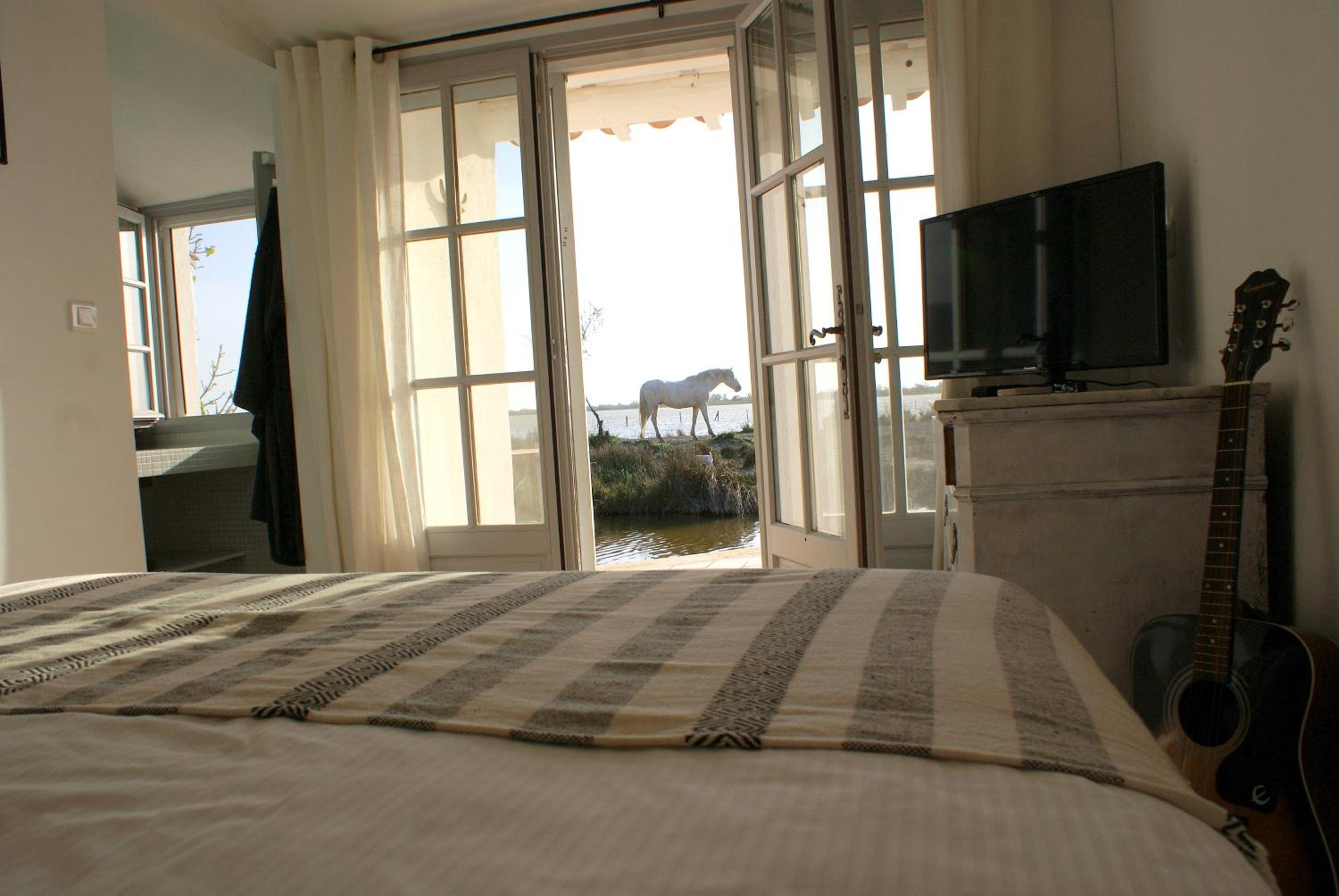 Double Room with Lake View photo 2