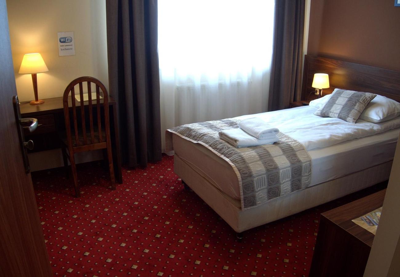 Single Room photo 2