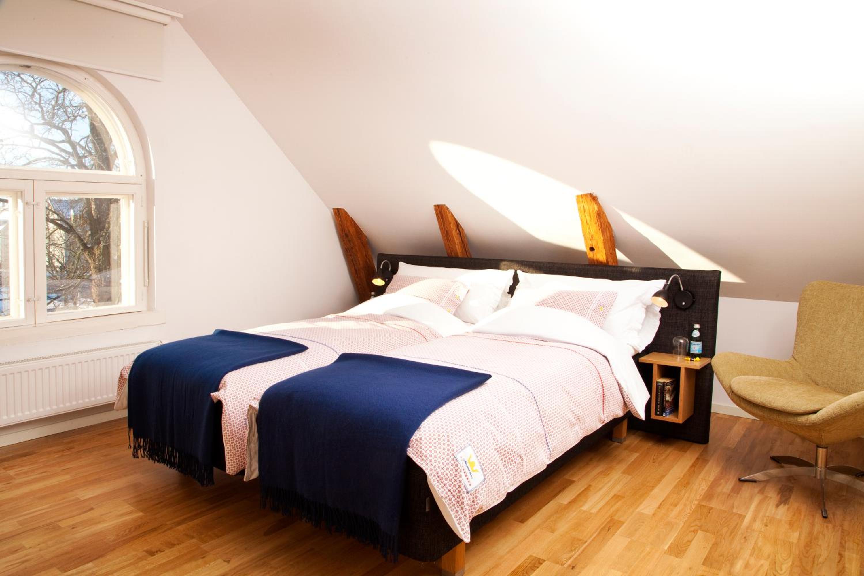 Twin Room - Photo 1