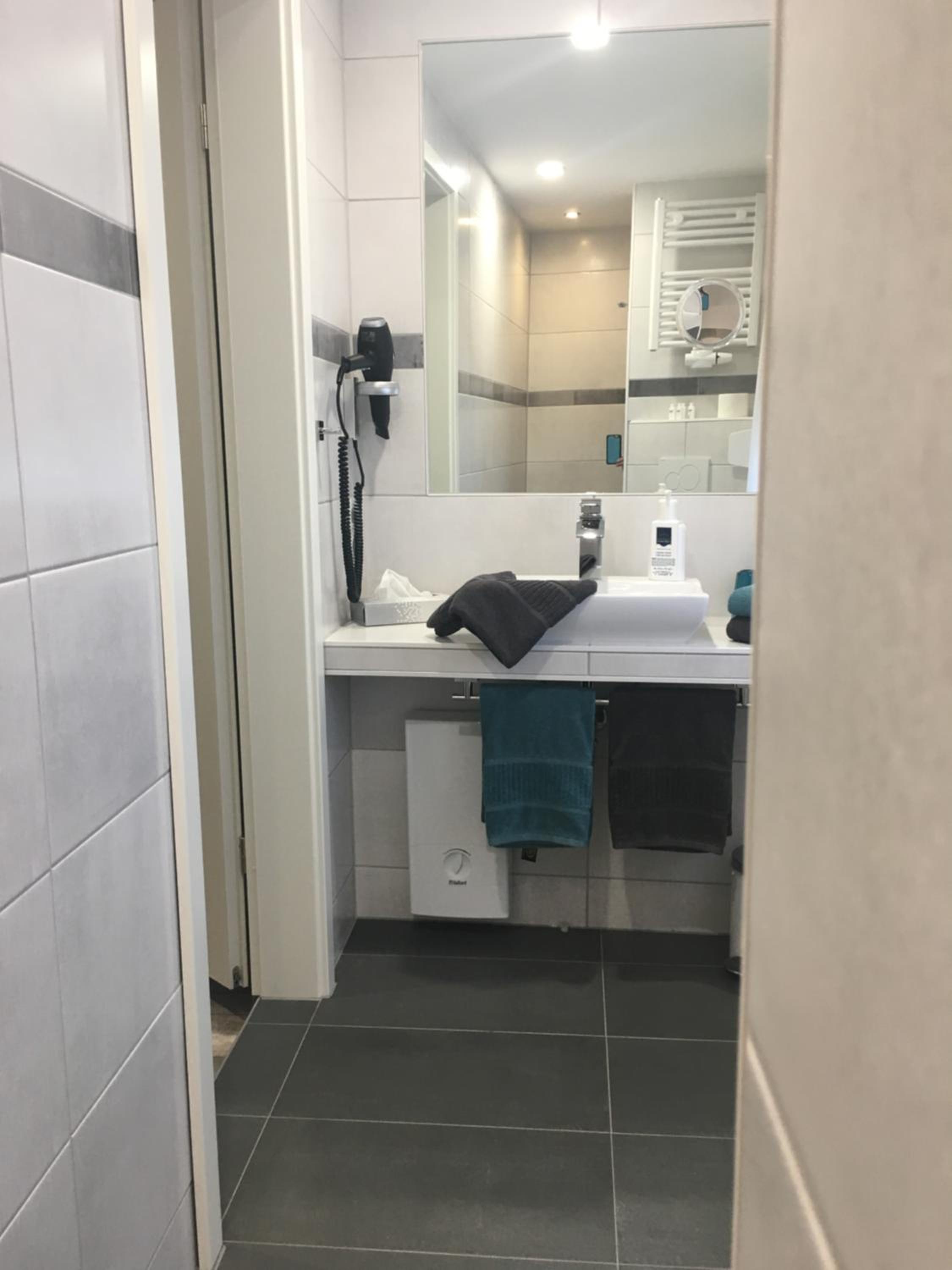 Double Room - Photo 6