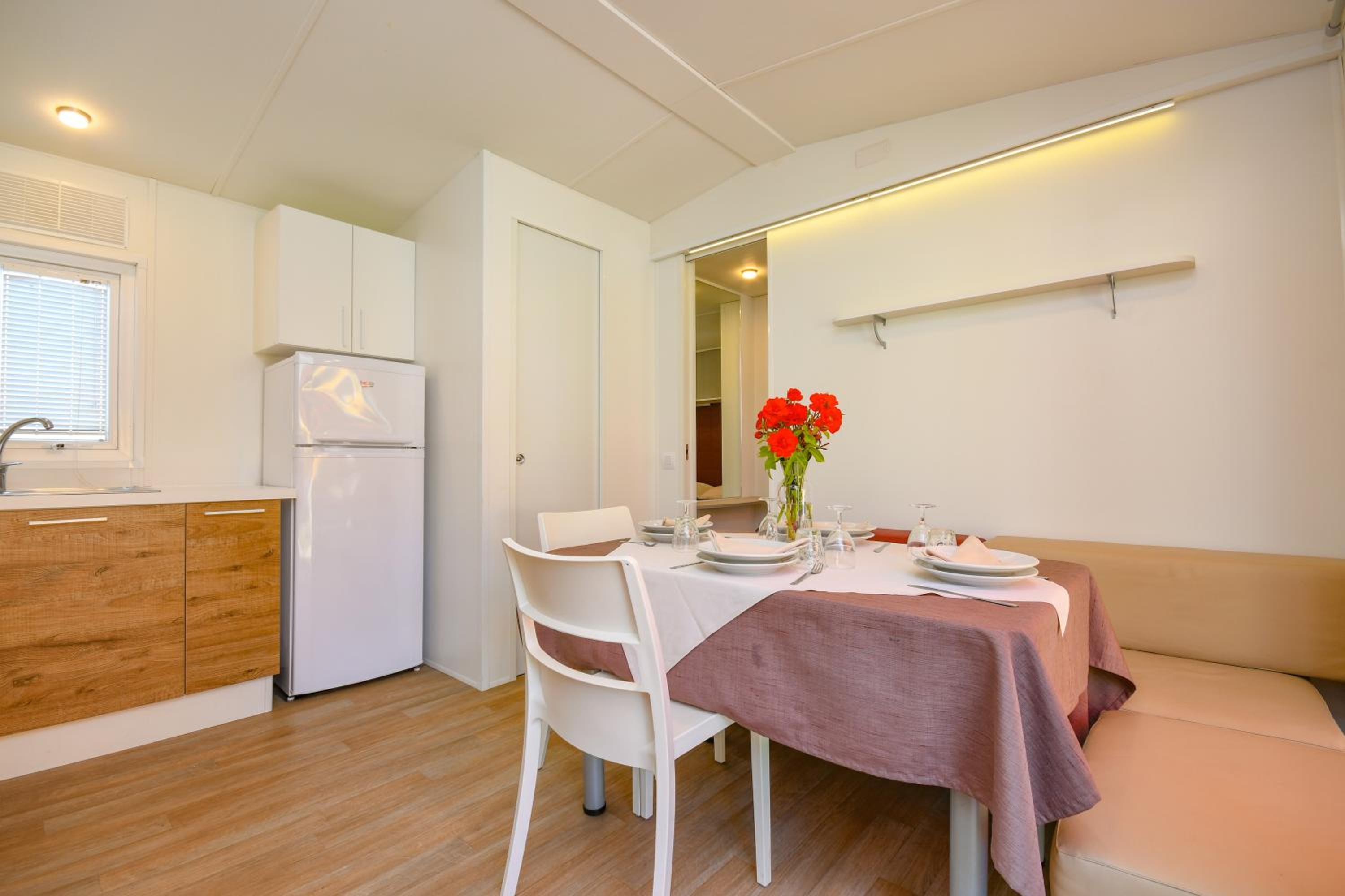 Two-Bedroom Mobile Home Deluxe  photo 3