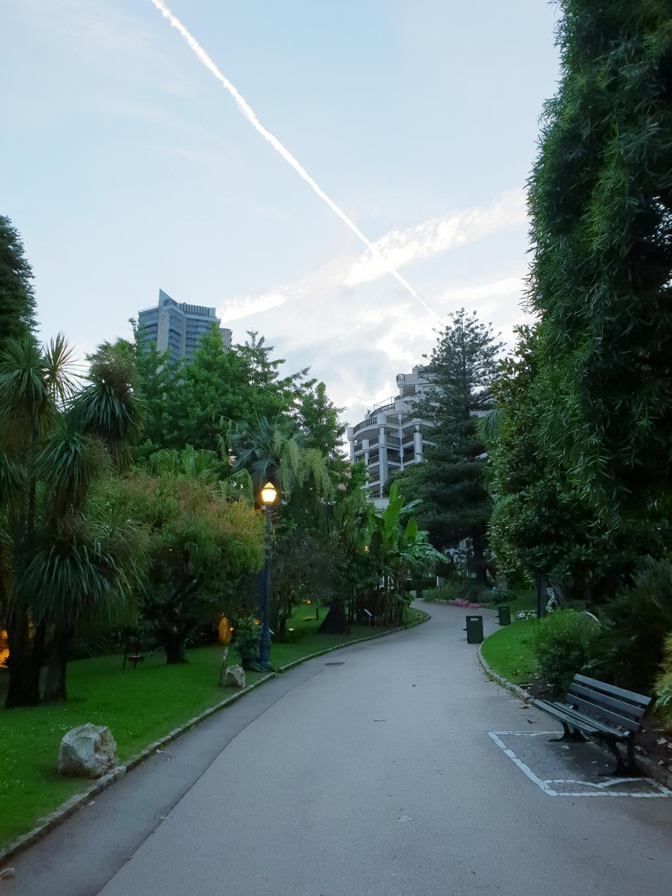 Apartment - Photo 48
