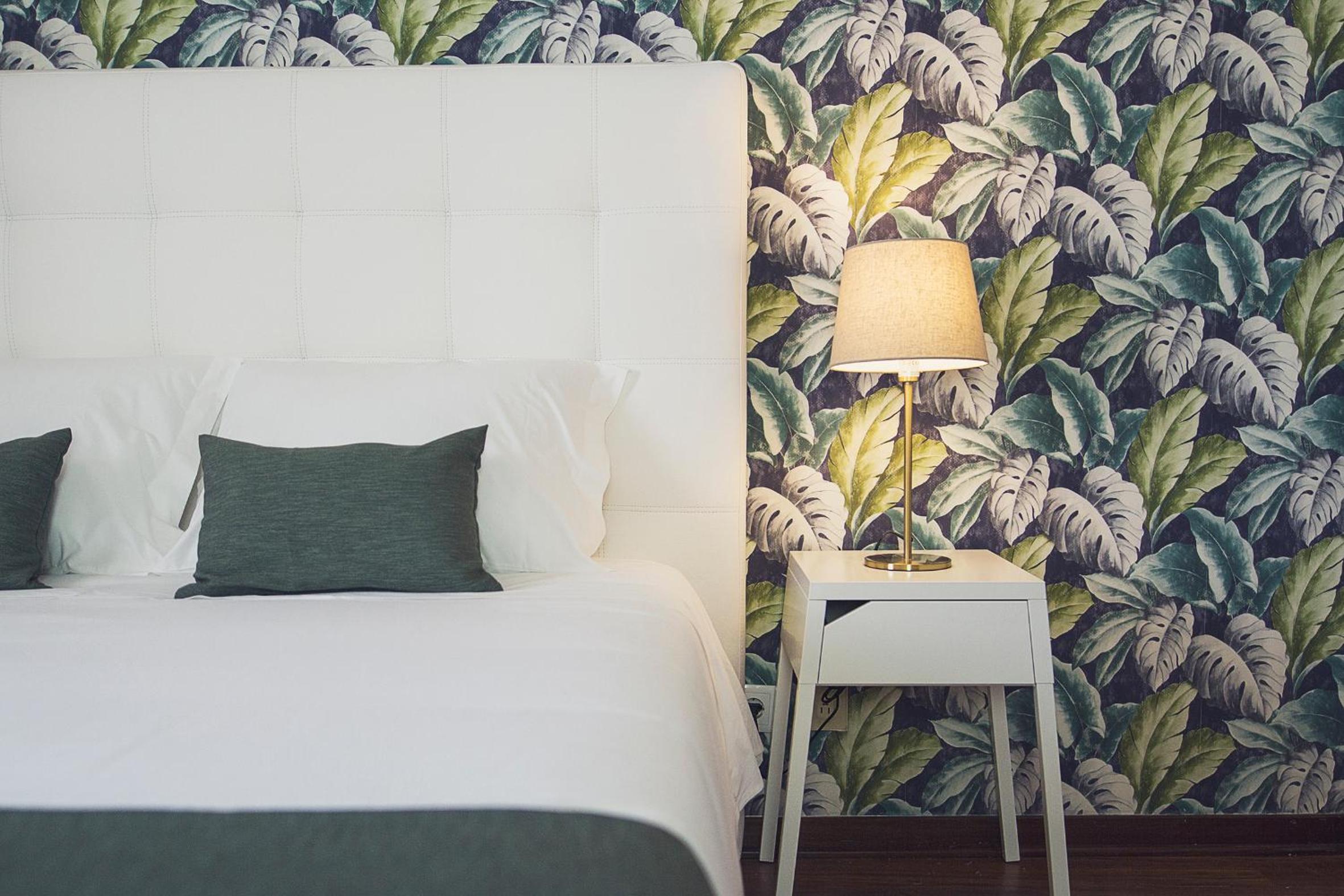 Deluxe Suite - Photo 2