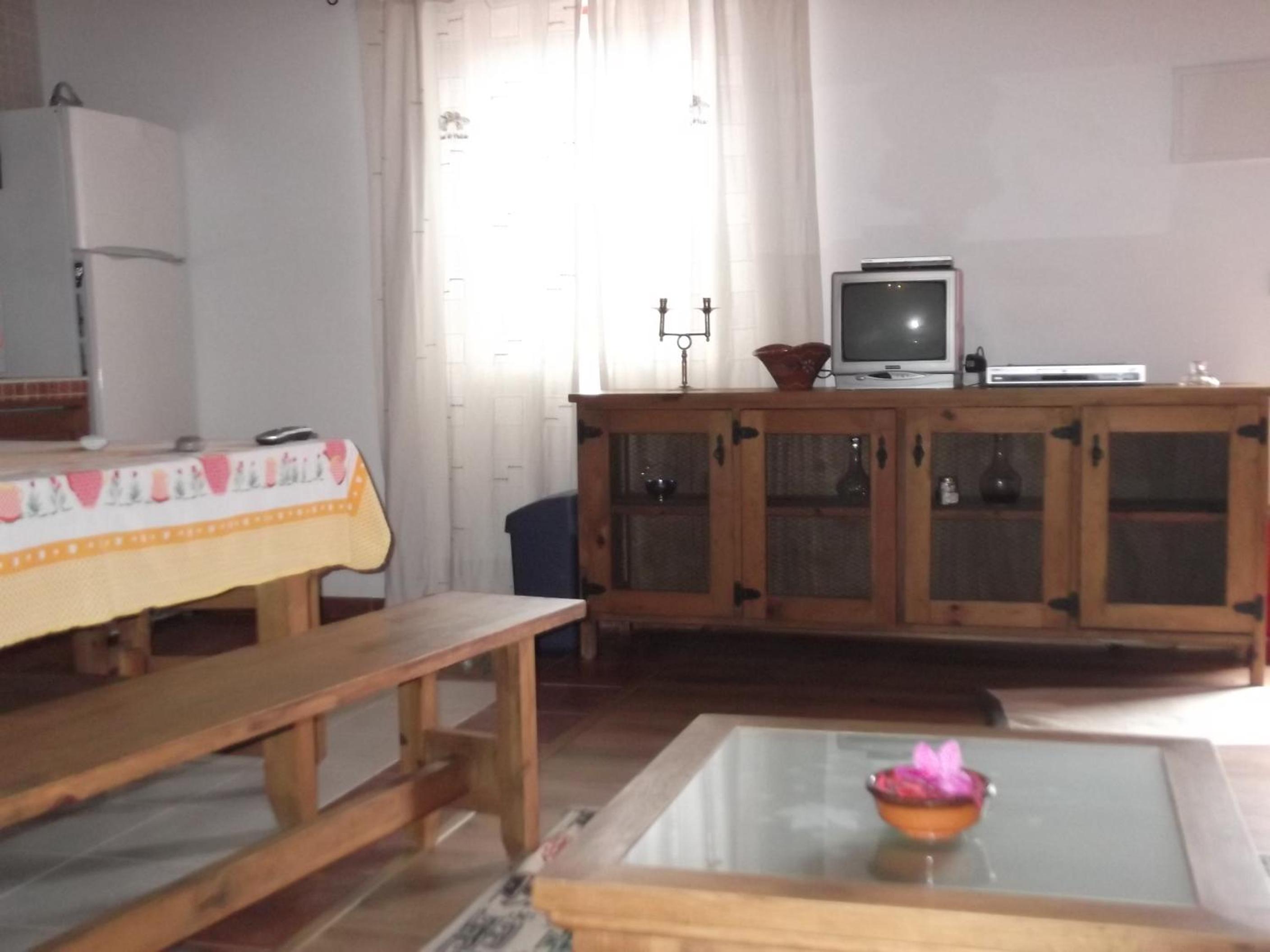 Two-Bedroom House - Photo 1