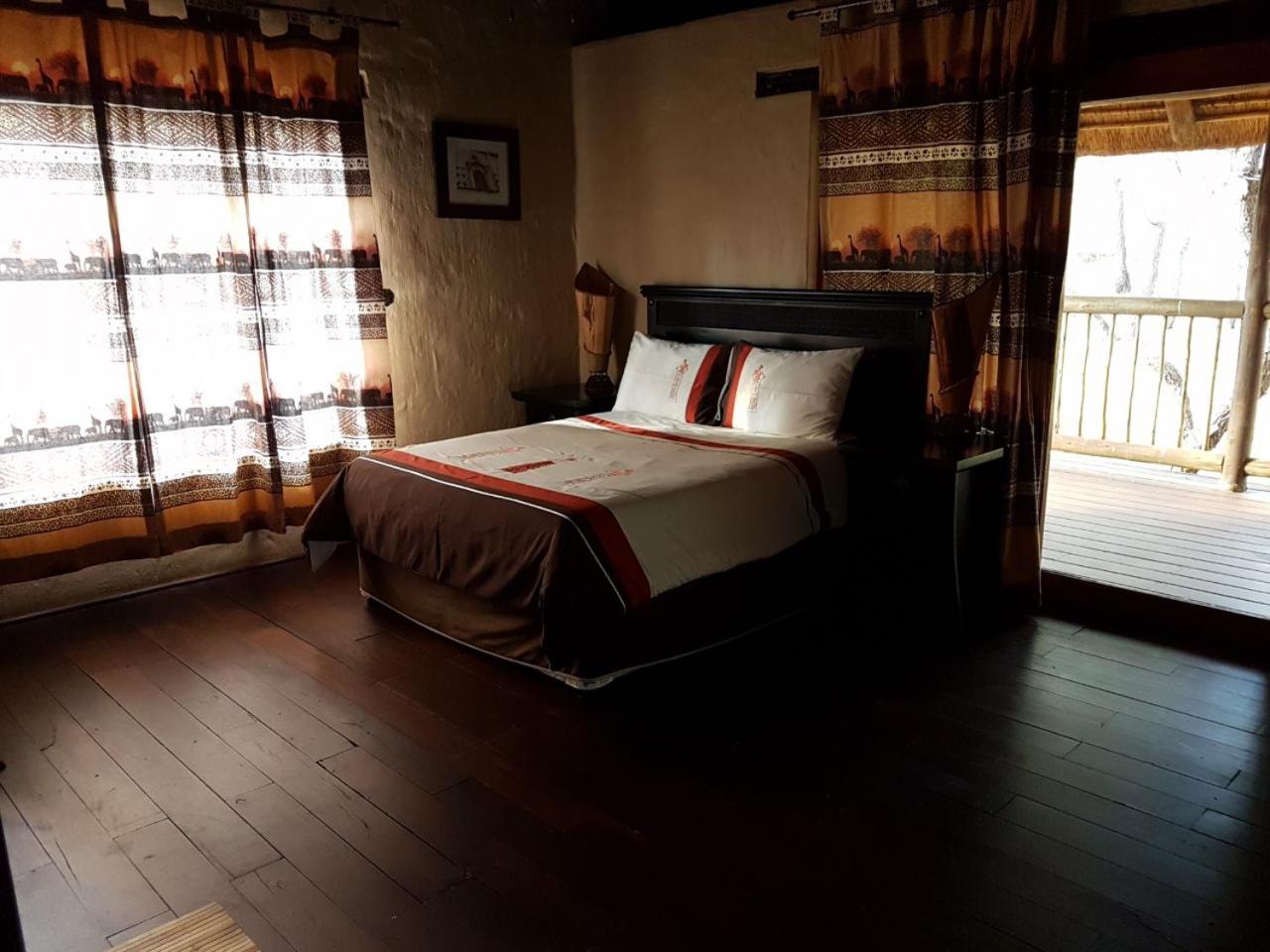 Three-Bedroom Chalet photo 3
