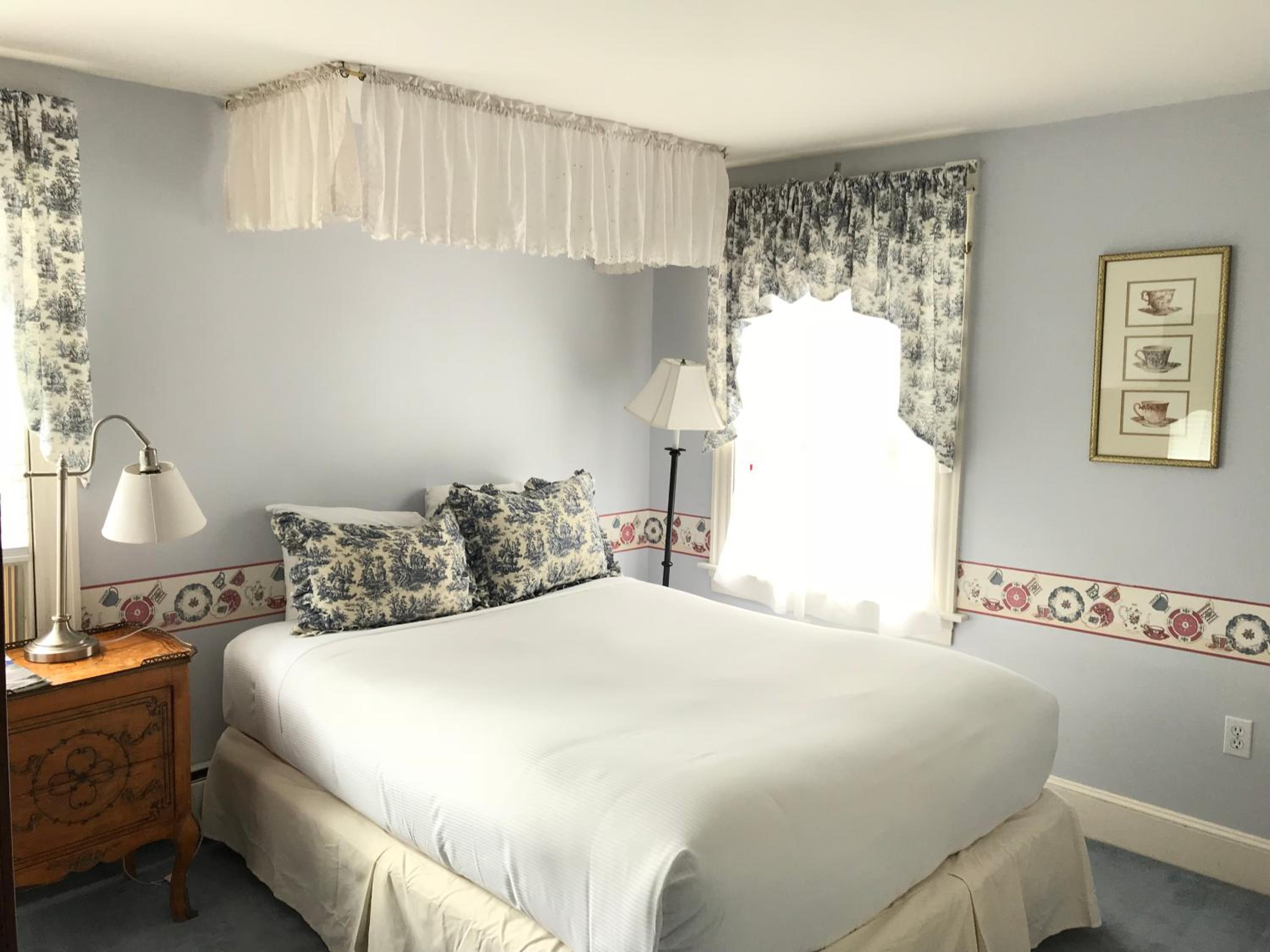 Deluxe Queen Room - Photo 2