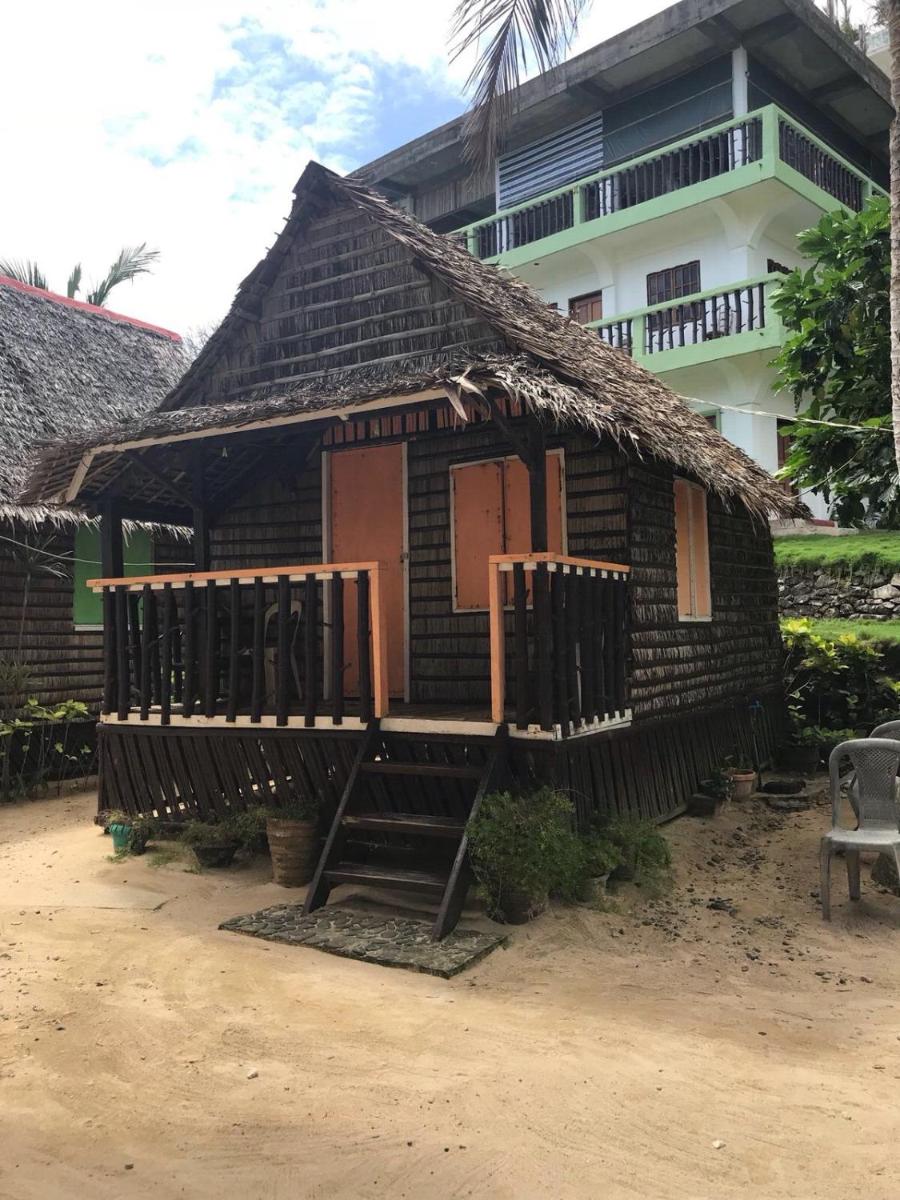 Double or Twin Room with Sea View photo 2